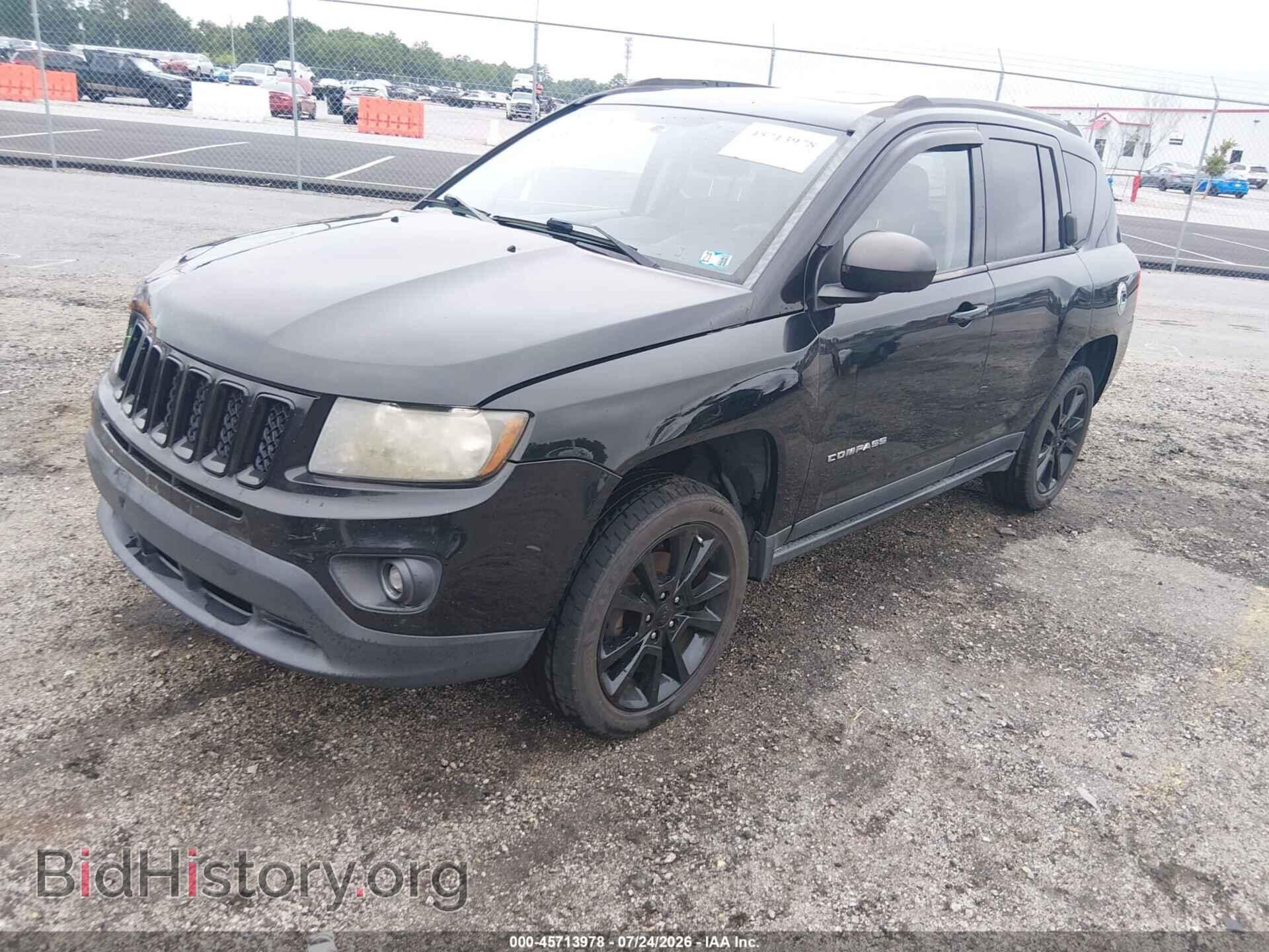 2012 JEEP COMPASS - VIN: 1C4NJCEB3CD688152 - Photo 2