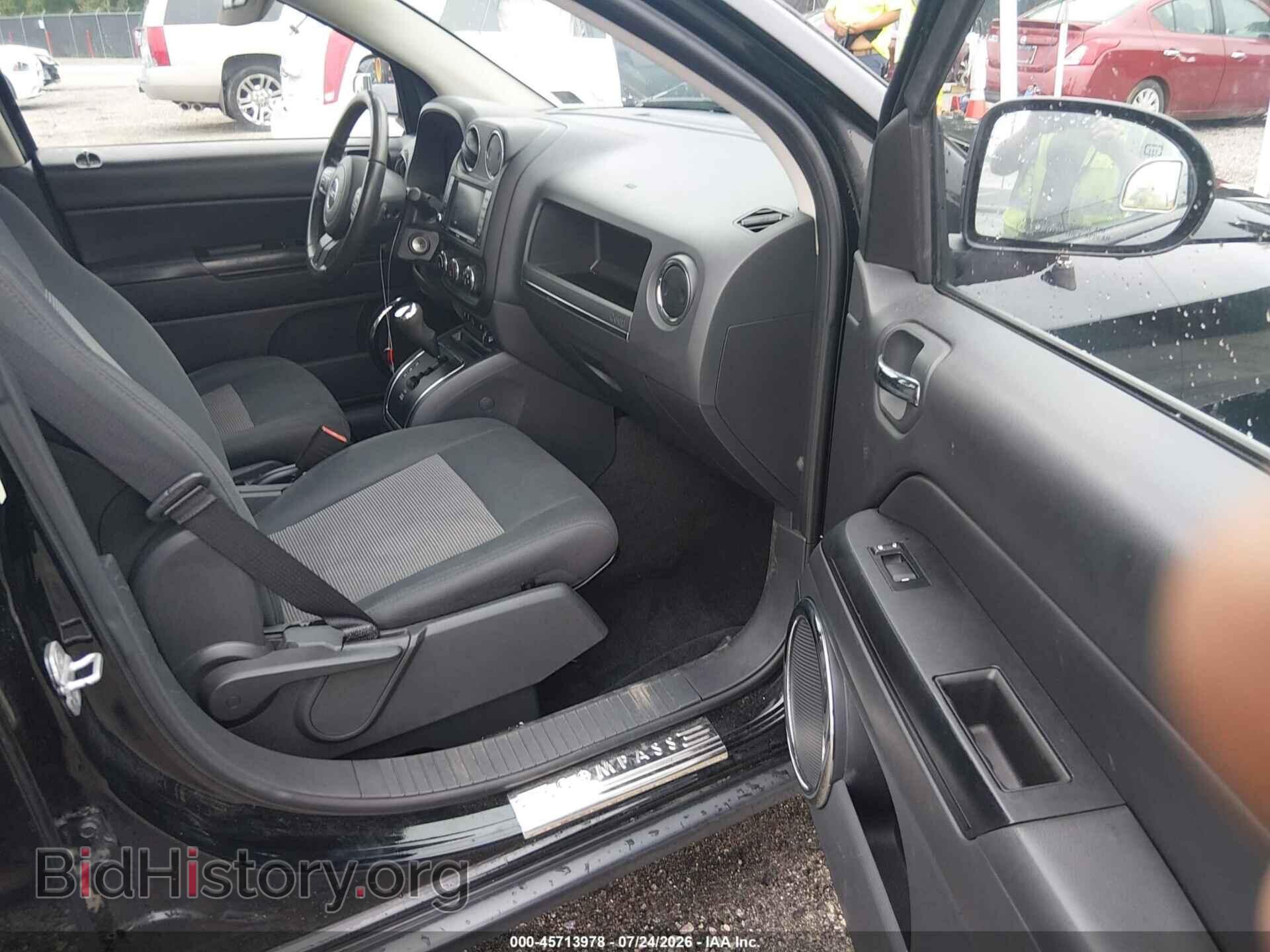2012 JEEP COMPASS - VIN: 1C4NJCEB3CD688152 - Photo 5