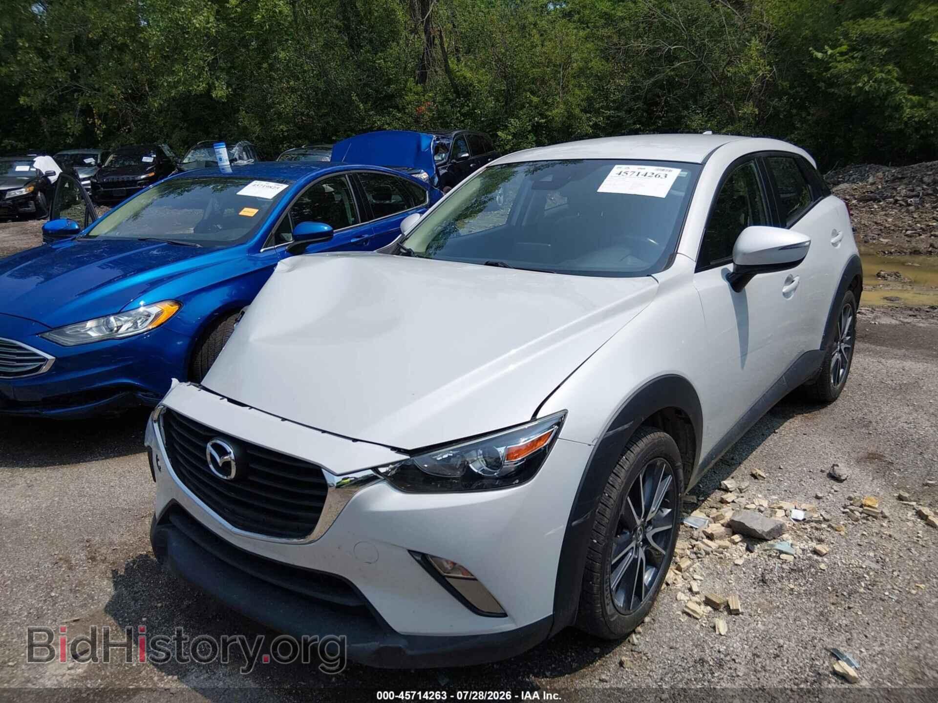 2018 MAZDA CX-3 - VIN: JM1DKFC74J0331818 - Photo 2