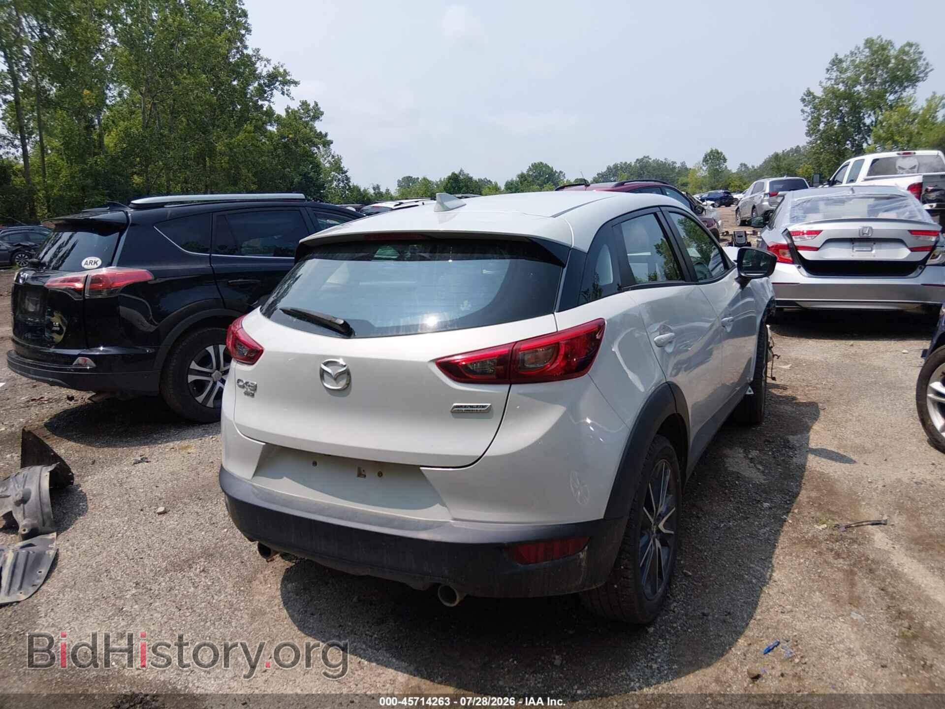 2018 MAZDA CX-3 - VIN: JM1DKFC74J0331818 - Photo 4