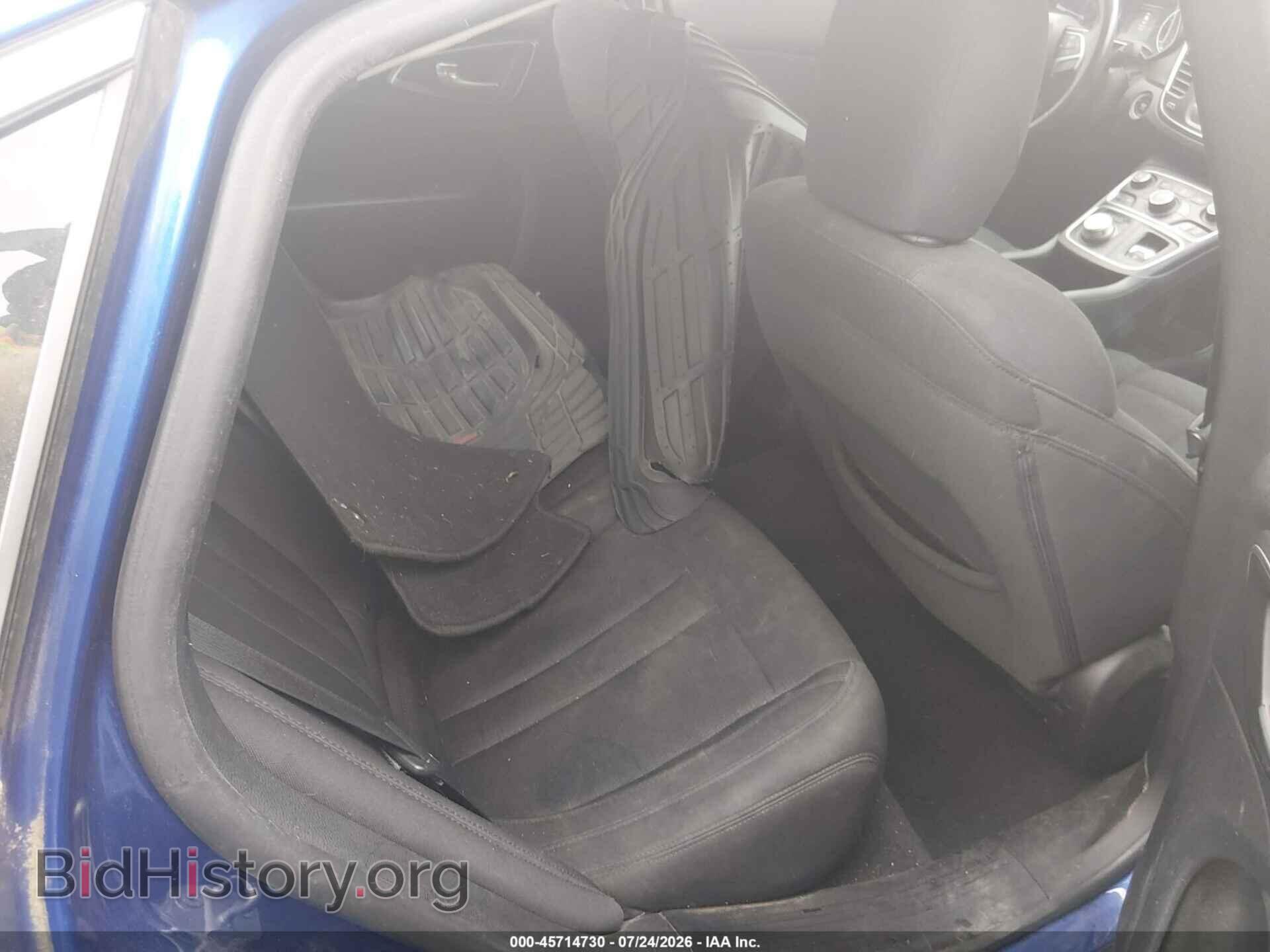 2015 CHRYSLER 200 - VIN: 1C3CCCAB6FN626030 - Фото 8