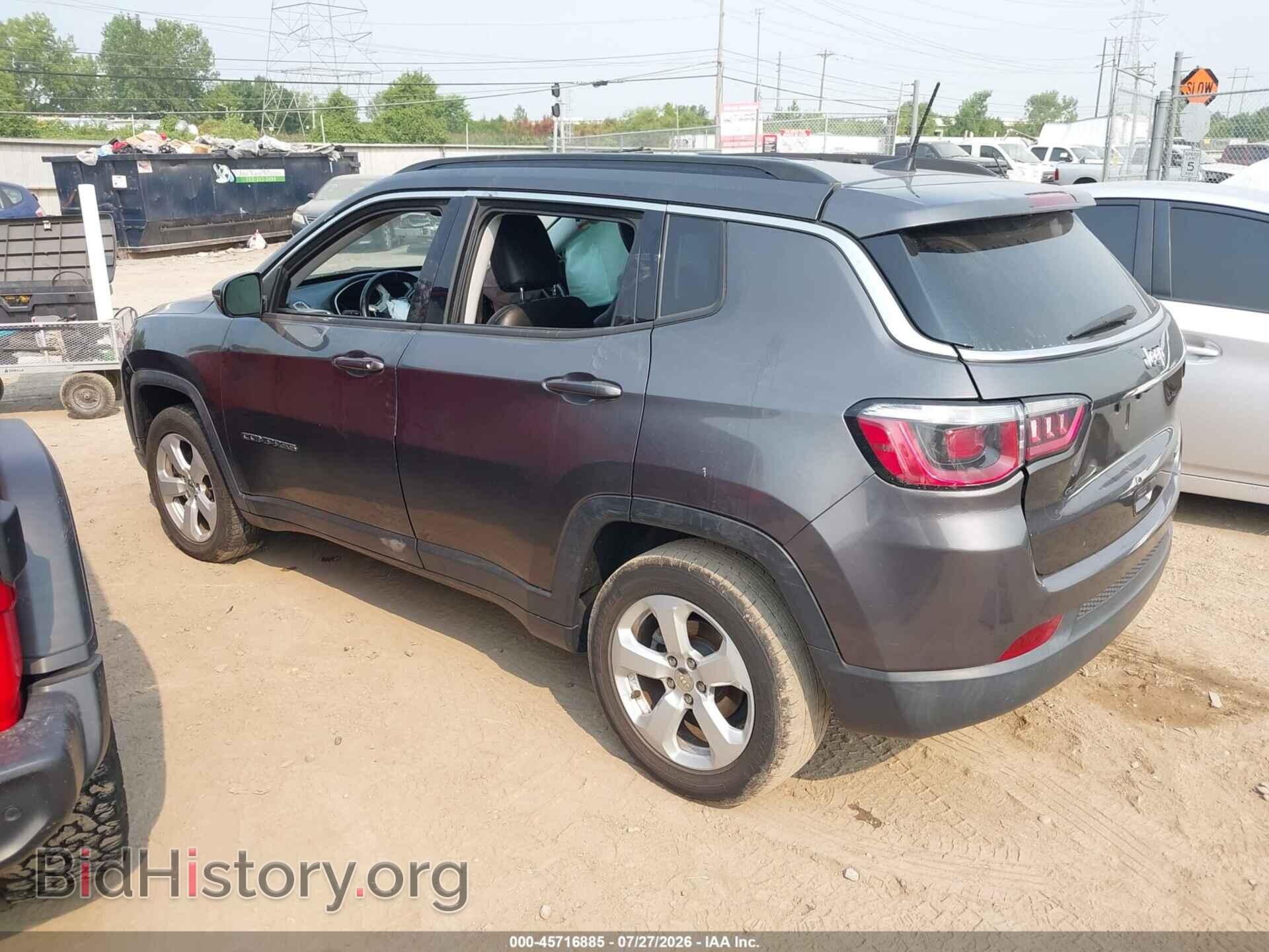 2018 JEEP COMPASS - VIN: 3C4NJDBB4JT255926 - Фото 3