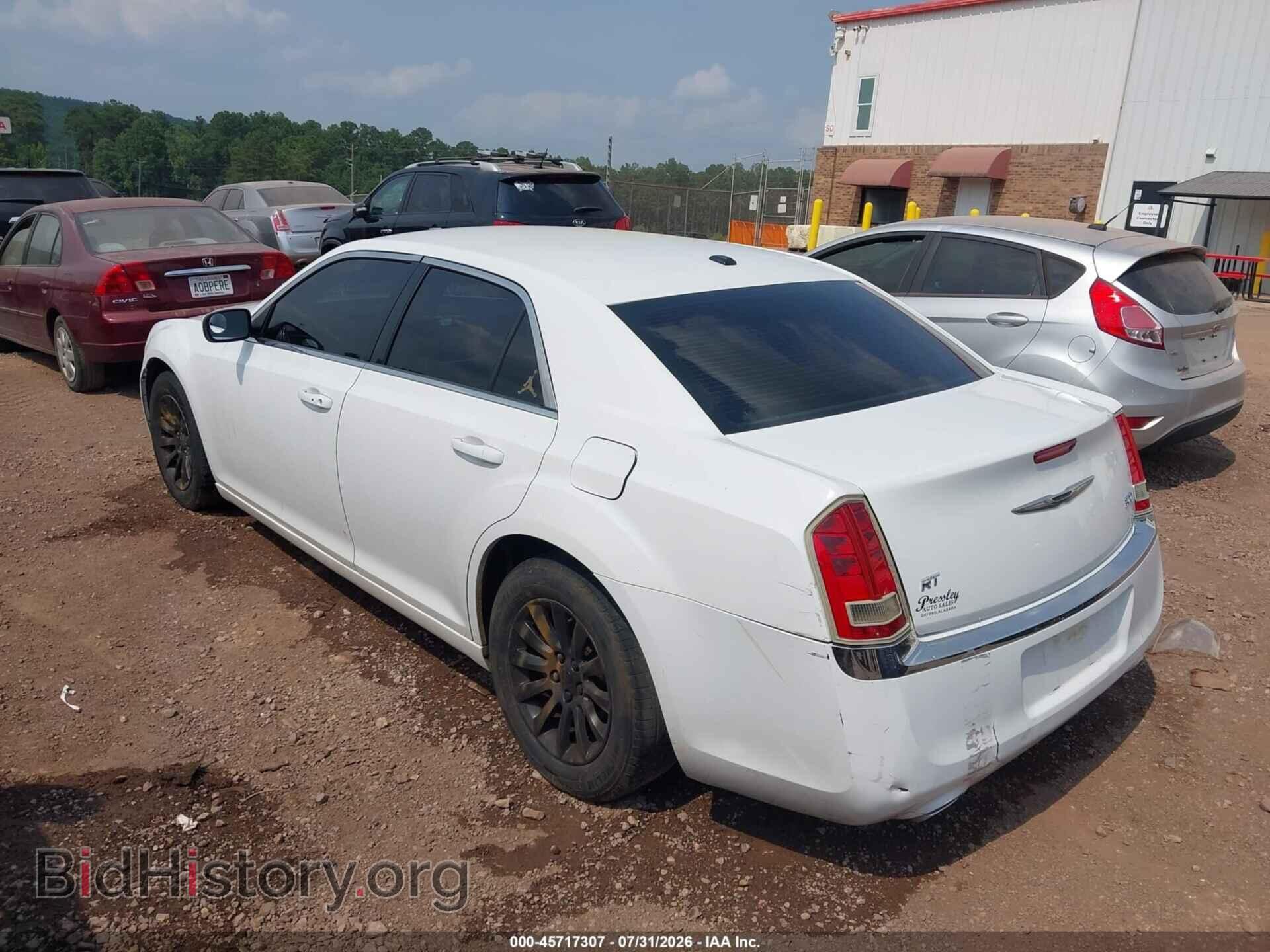 2012 CHRYSLER 300 - VIN: 2C3CCAAG7CH138306 - Photo 3