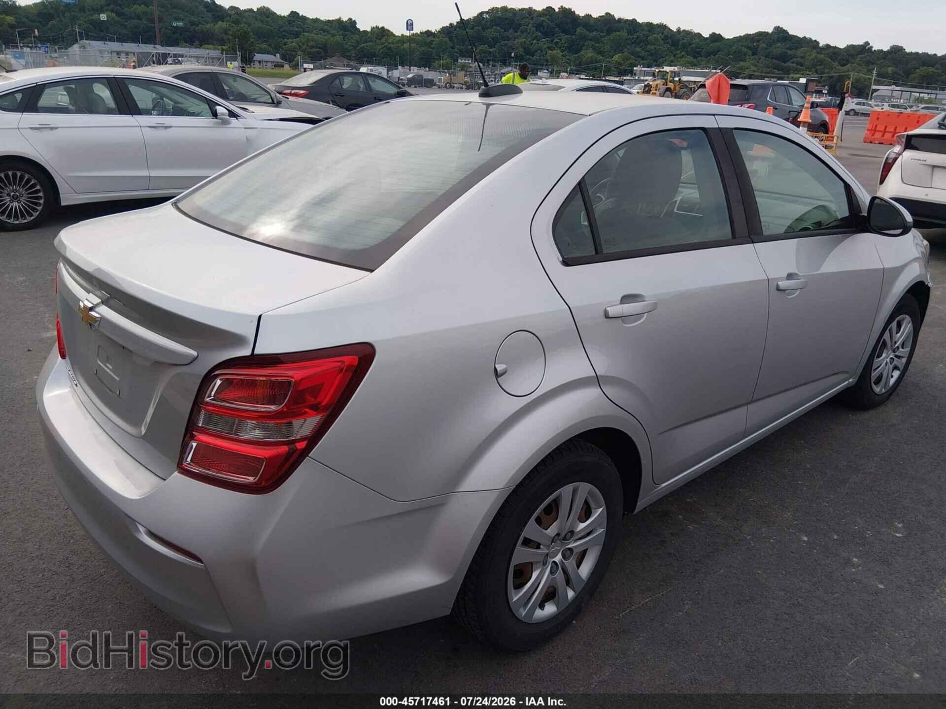 2017 CHEVROLET SONIC - VIN: 1G1JB5SH1H4169018 - Photo 4