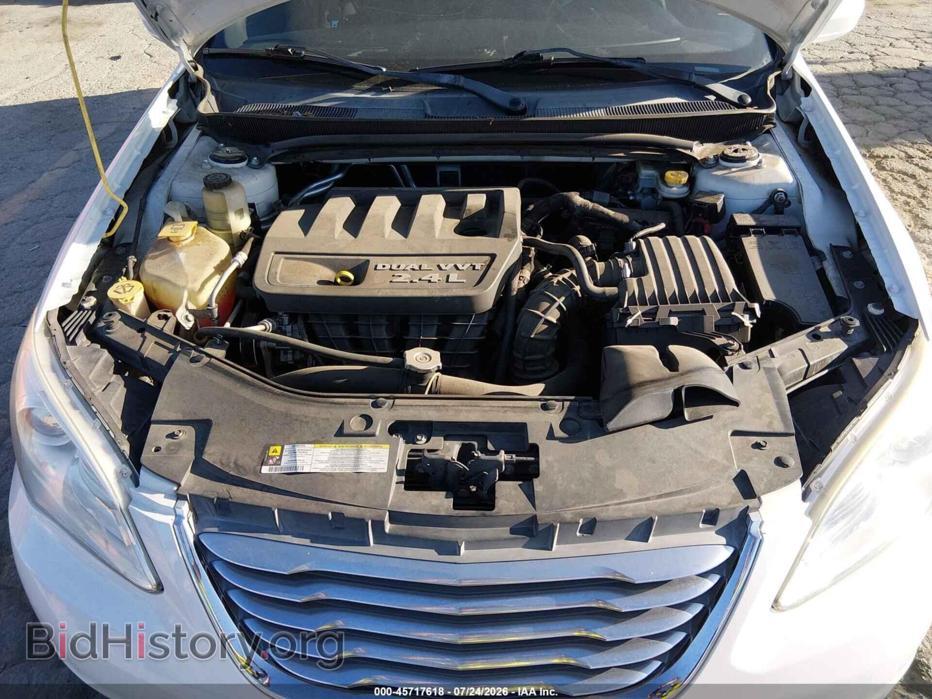 2013 CHRYSLER 200 - VIN: 1C3CCBBB7DN695864 - Photo 10