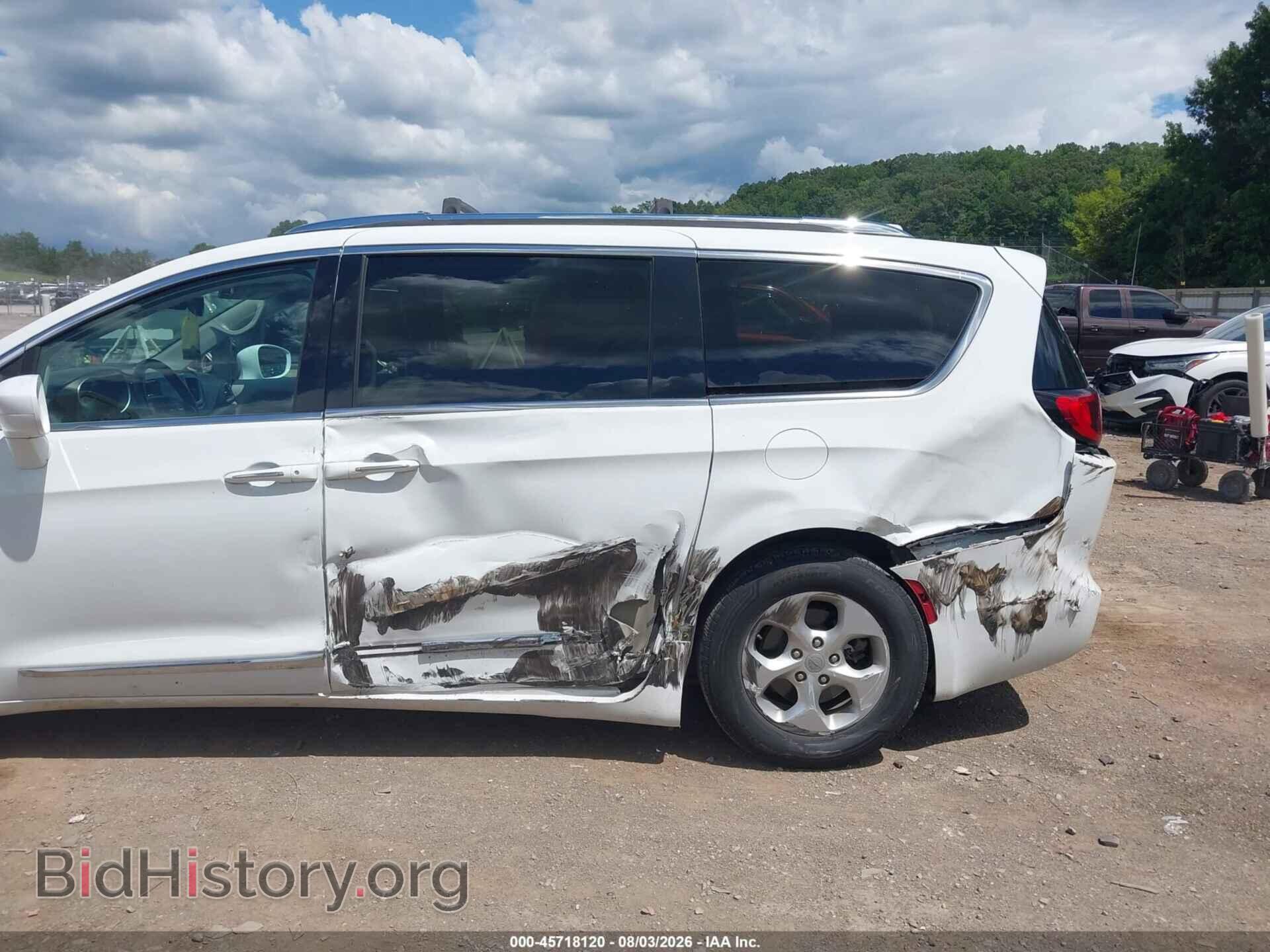 2017 CHRYSLER PACIFICA - VIN: 2C4RC1EG7HR539081 - Photo 6