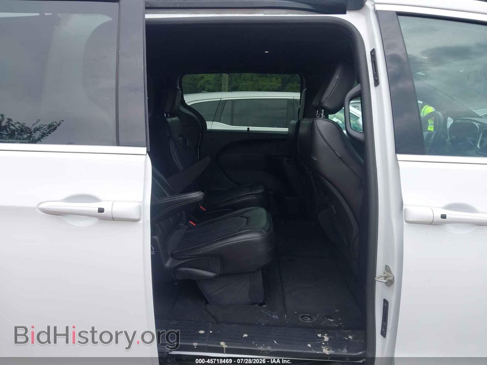 2025 CHRYSLER PACIFICA - VIN: 2C4RC1BG6SR520775 - Photo 8