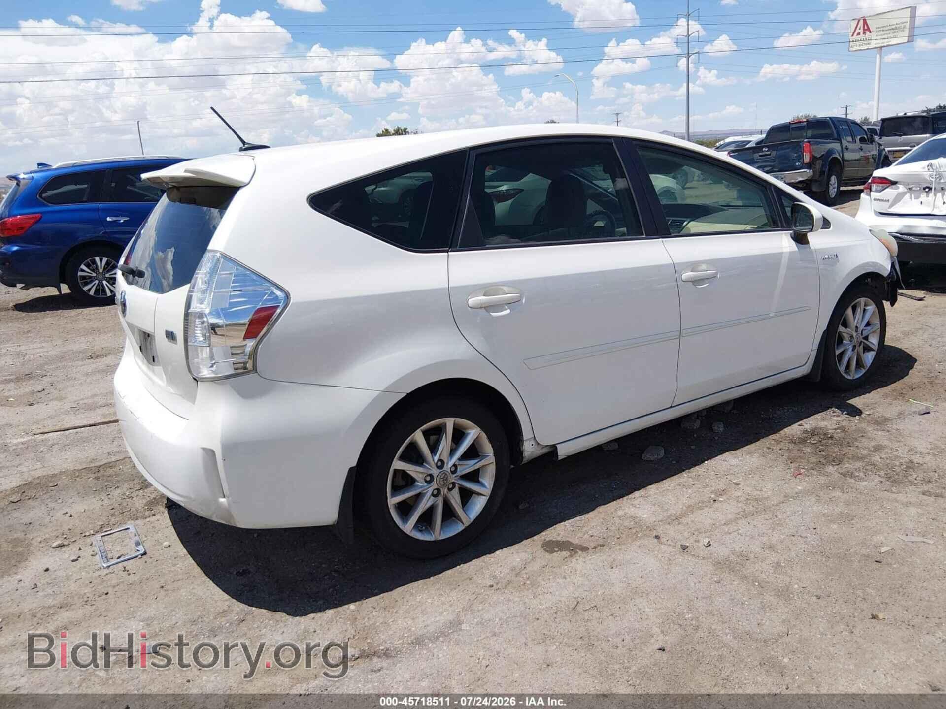 2014 TOYOTA PRIUS V - VIN: JTDZN3EU2E3334462 - Фото 4
