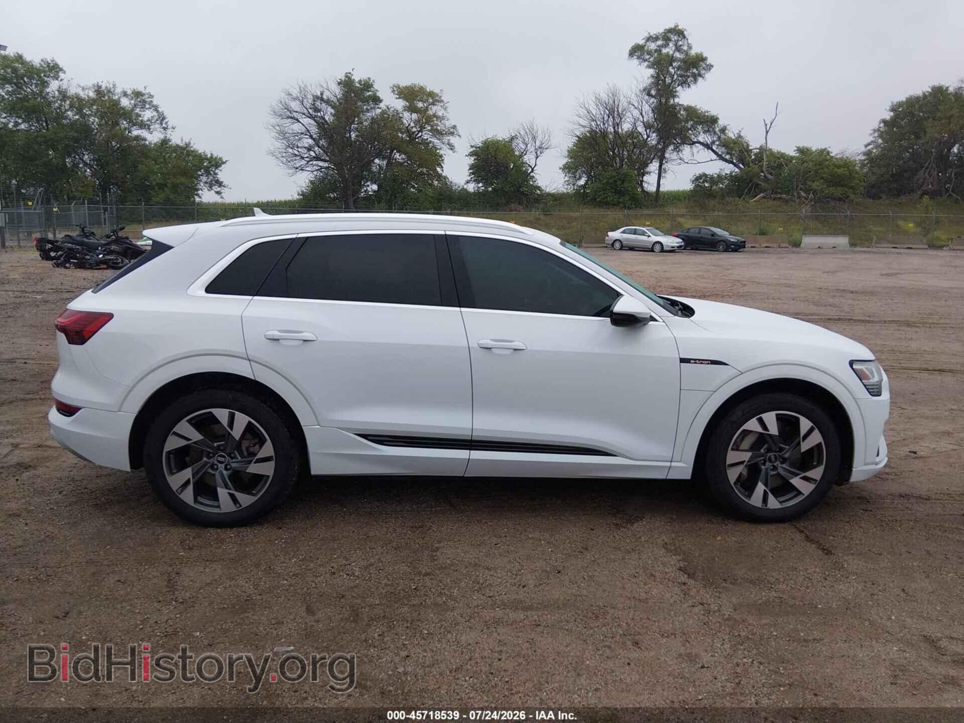 2021 AUDI E-TRON - VIN: WA1AAAGE5MB020404 - Photo 13