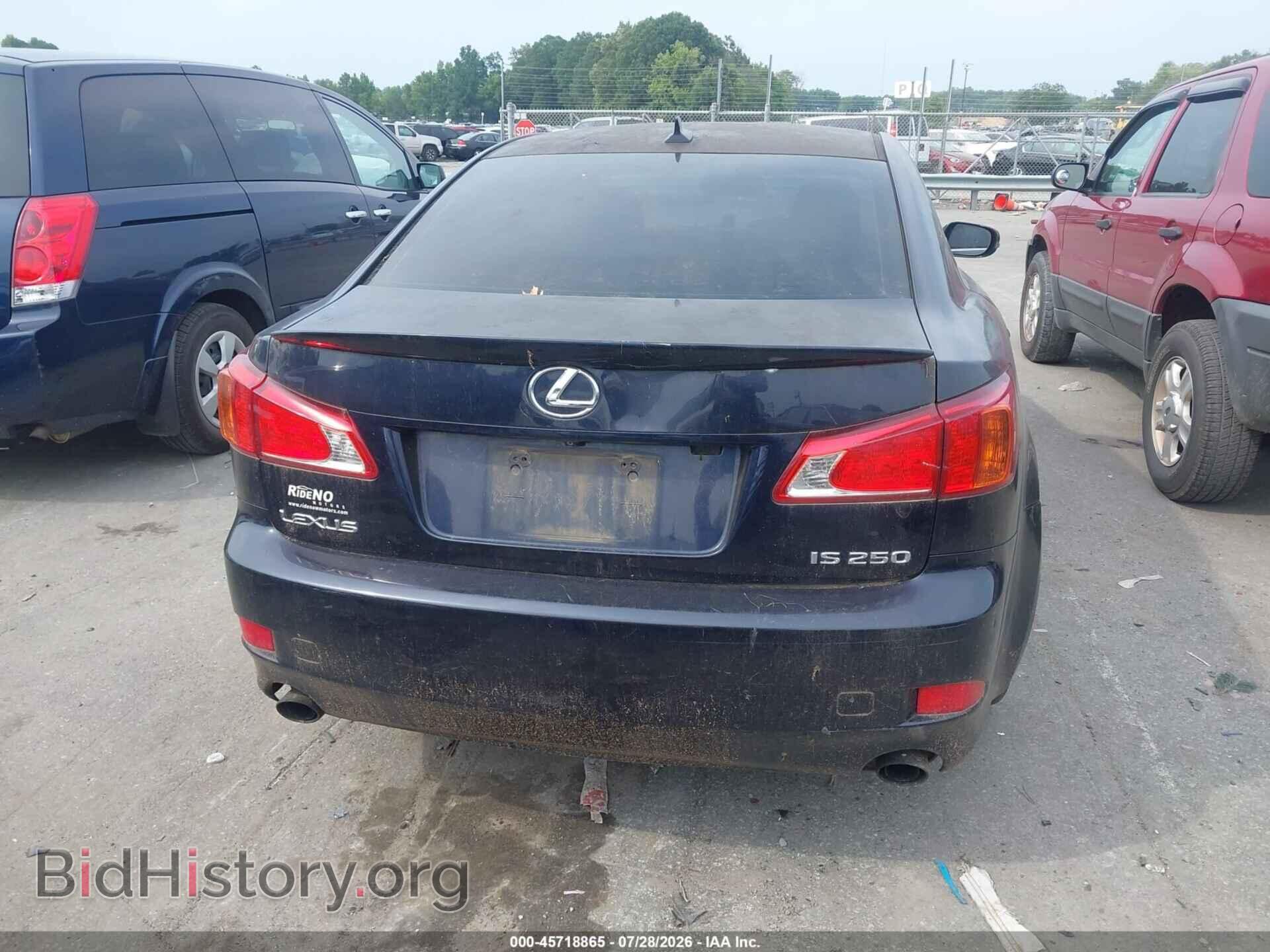 2010 LEXUS IS 250 - VIN: JTHBF5C26A5110779 - Photo 16