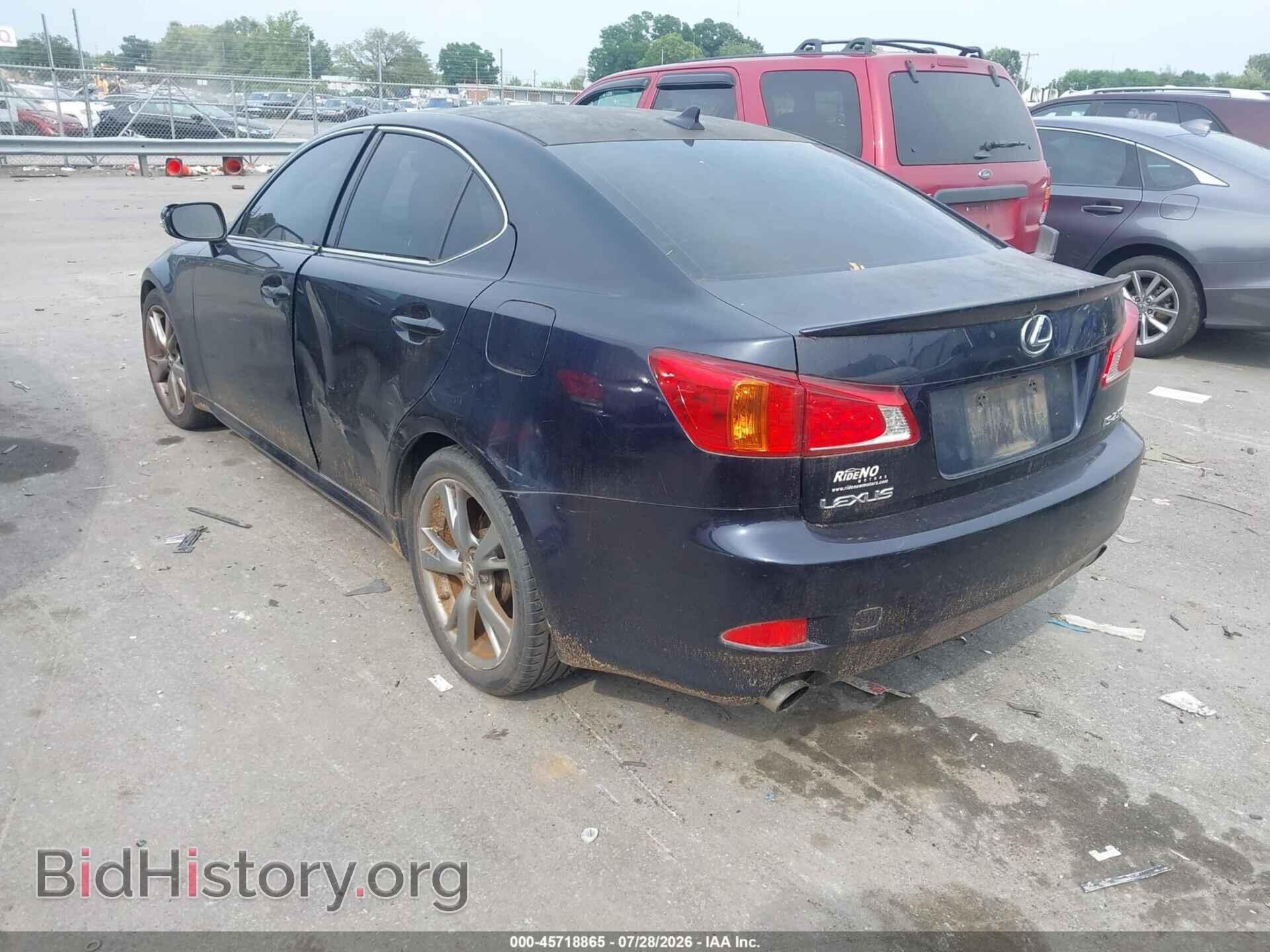 2010 LEXUS IS 250 - VIN: JTHBF5C26A5110779 - Photo 3