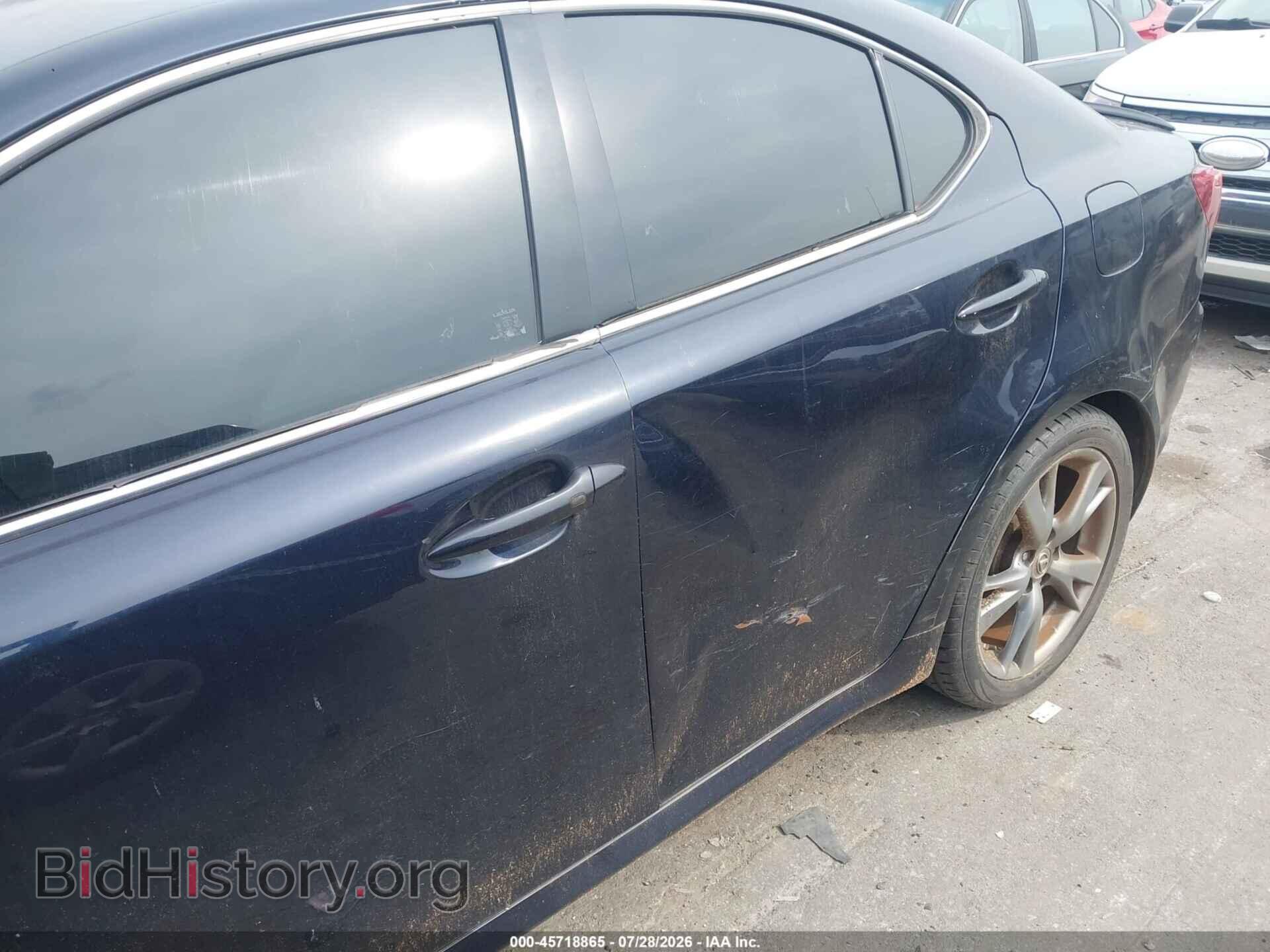 2010 LEXUS IS 250 - VIN: JTHBF5C26A5110779 - Photo 6