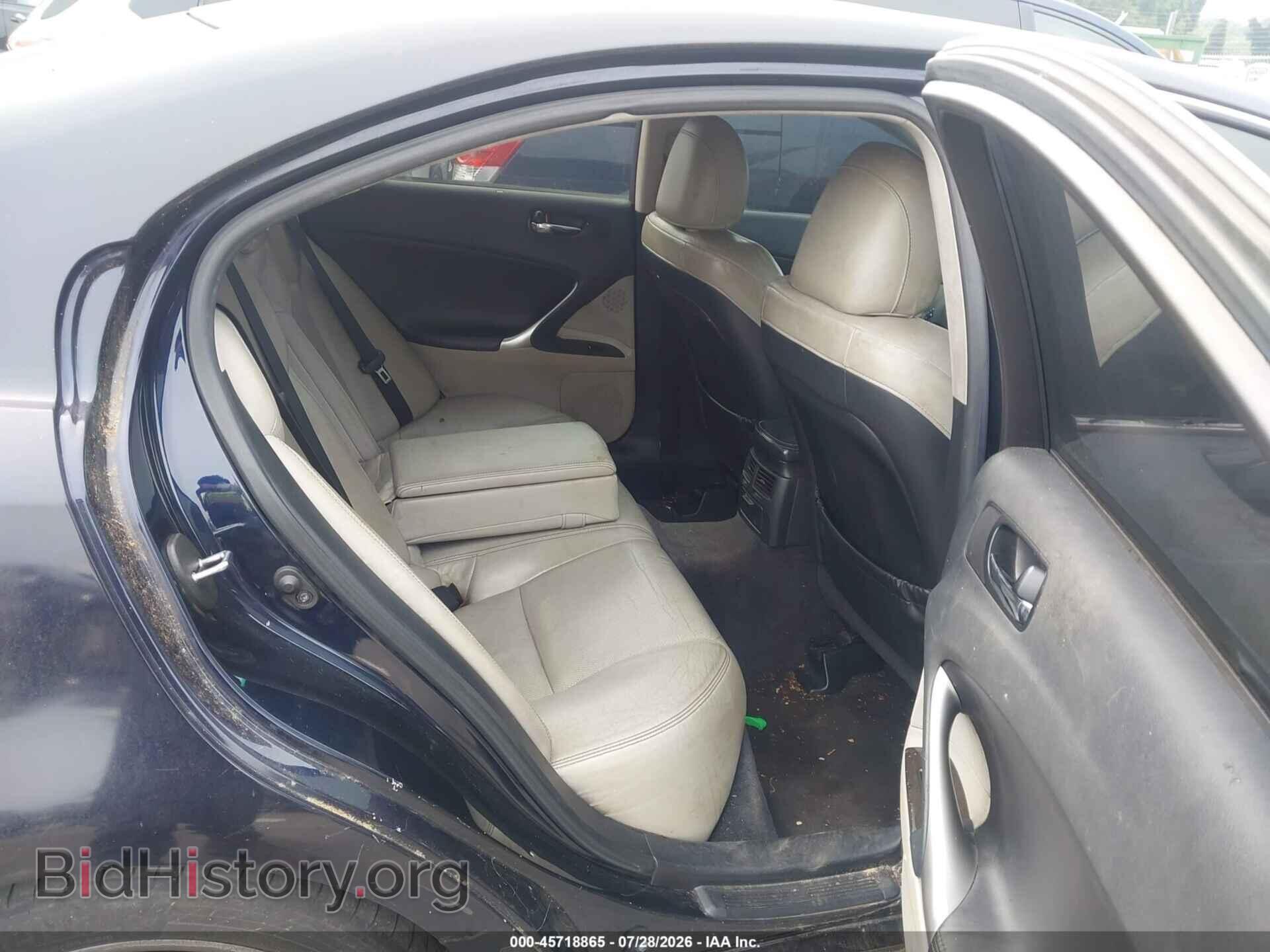 2010 LEXUS IS 250 - VIN: JTHBF5C26A5110779 - Photo 8
