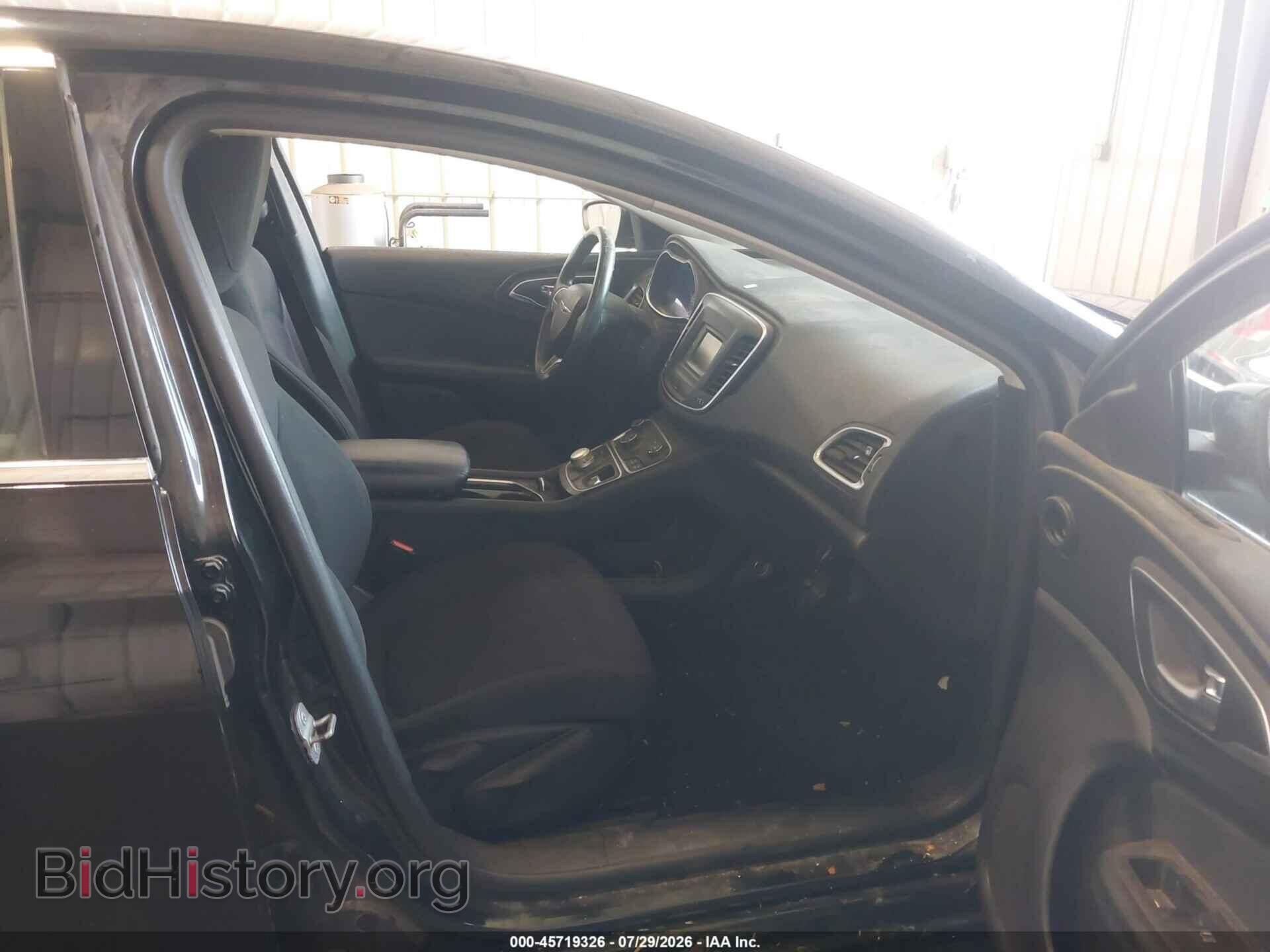 2015 CHRYSLER 200 - VIN: 1C3CCCAB5FN525786 - Photo 5