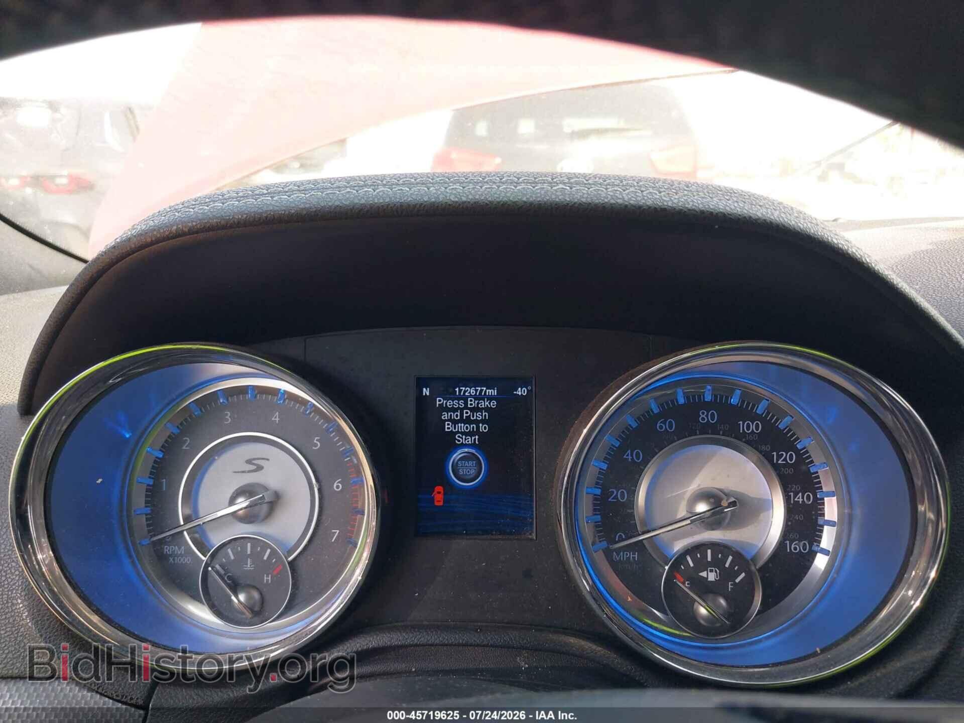 2013 CHRYSLER 300 - VIN: 2C3CCAGT9DH635511 - Фото 7