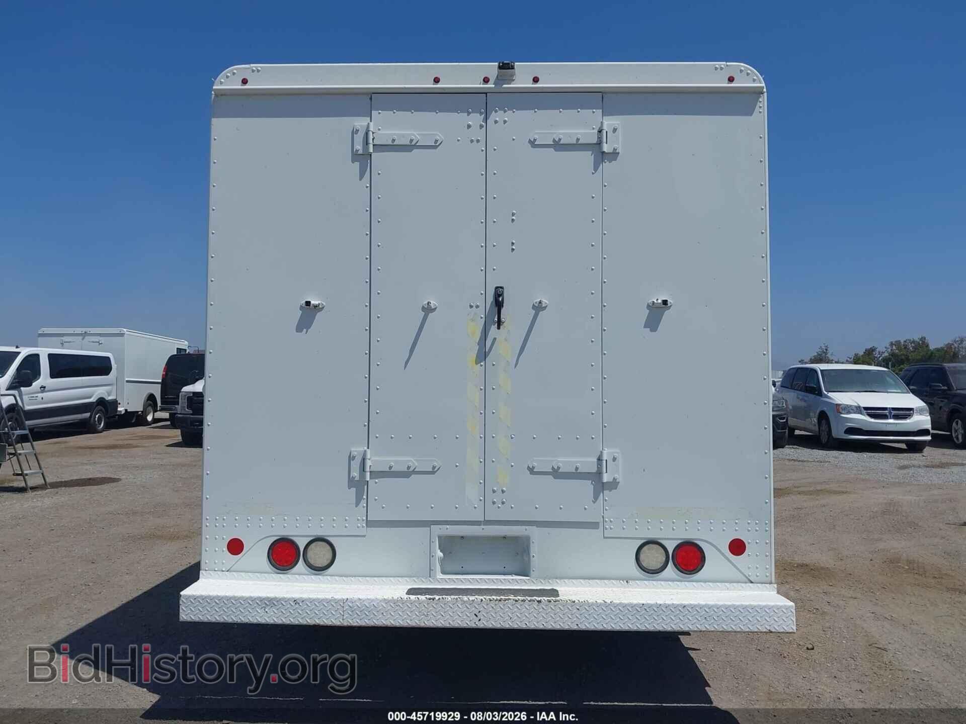2017 FORD E-350 STRIPPED - VIN: 1FC3E3KS7HDC66473 - Photo 17