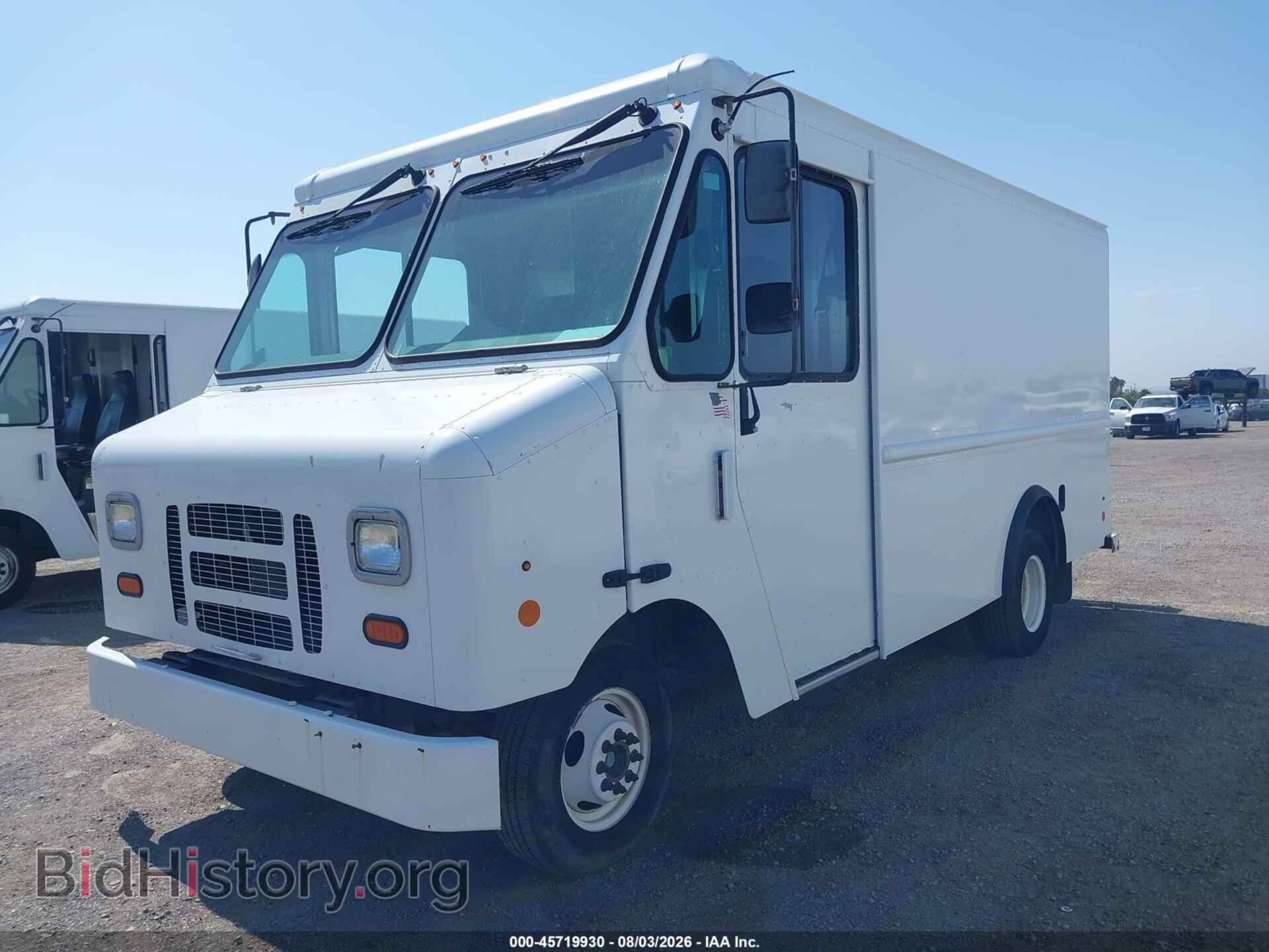 2017 FORD E-350 STRIPPED - VIN: 1FC3E3KS8HDC66465 - Photo 2