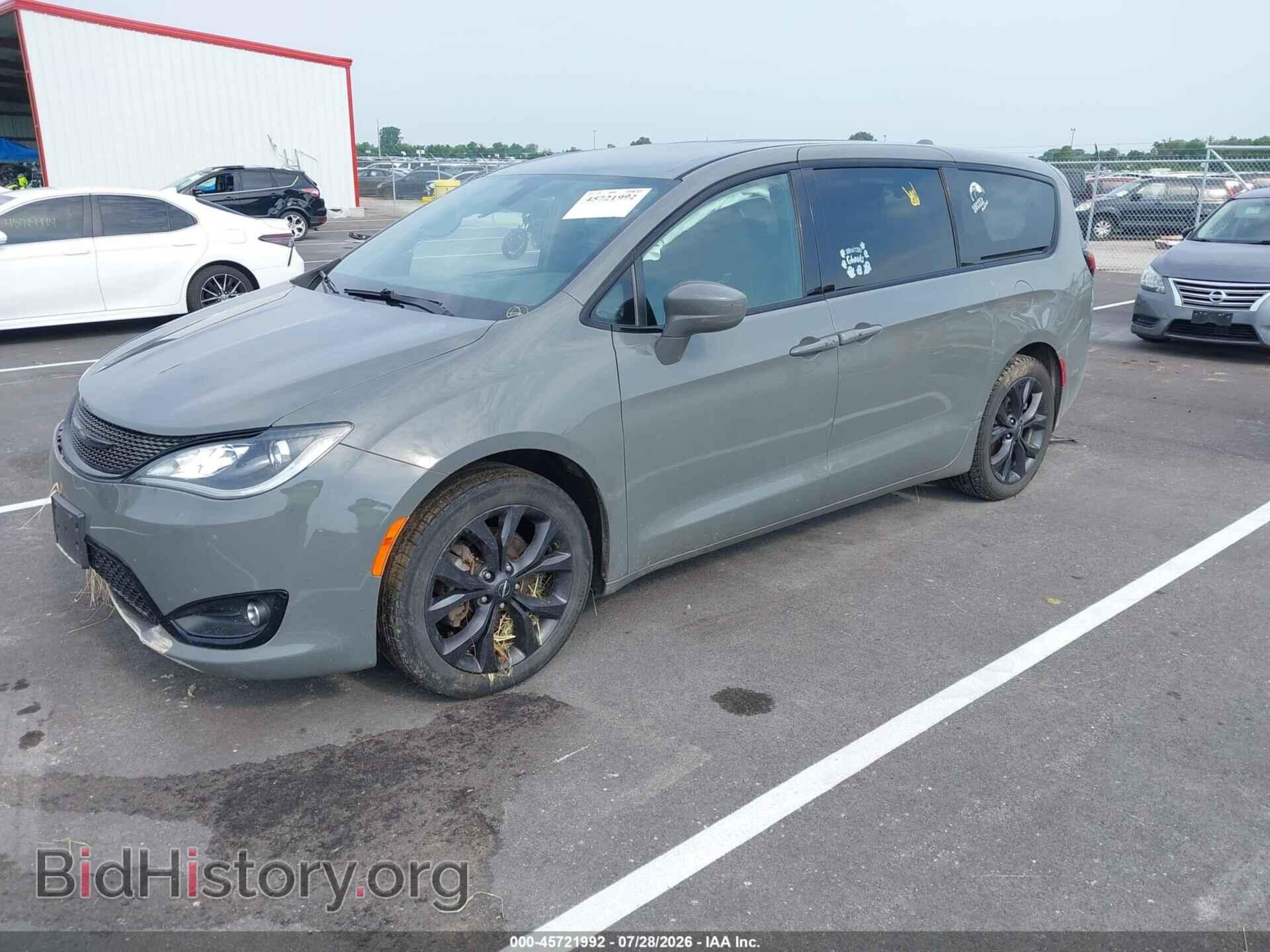 2020 CHRYSLER PACIFICA - VIN: 2C4RC1FG6LR245713 - Photo 2