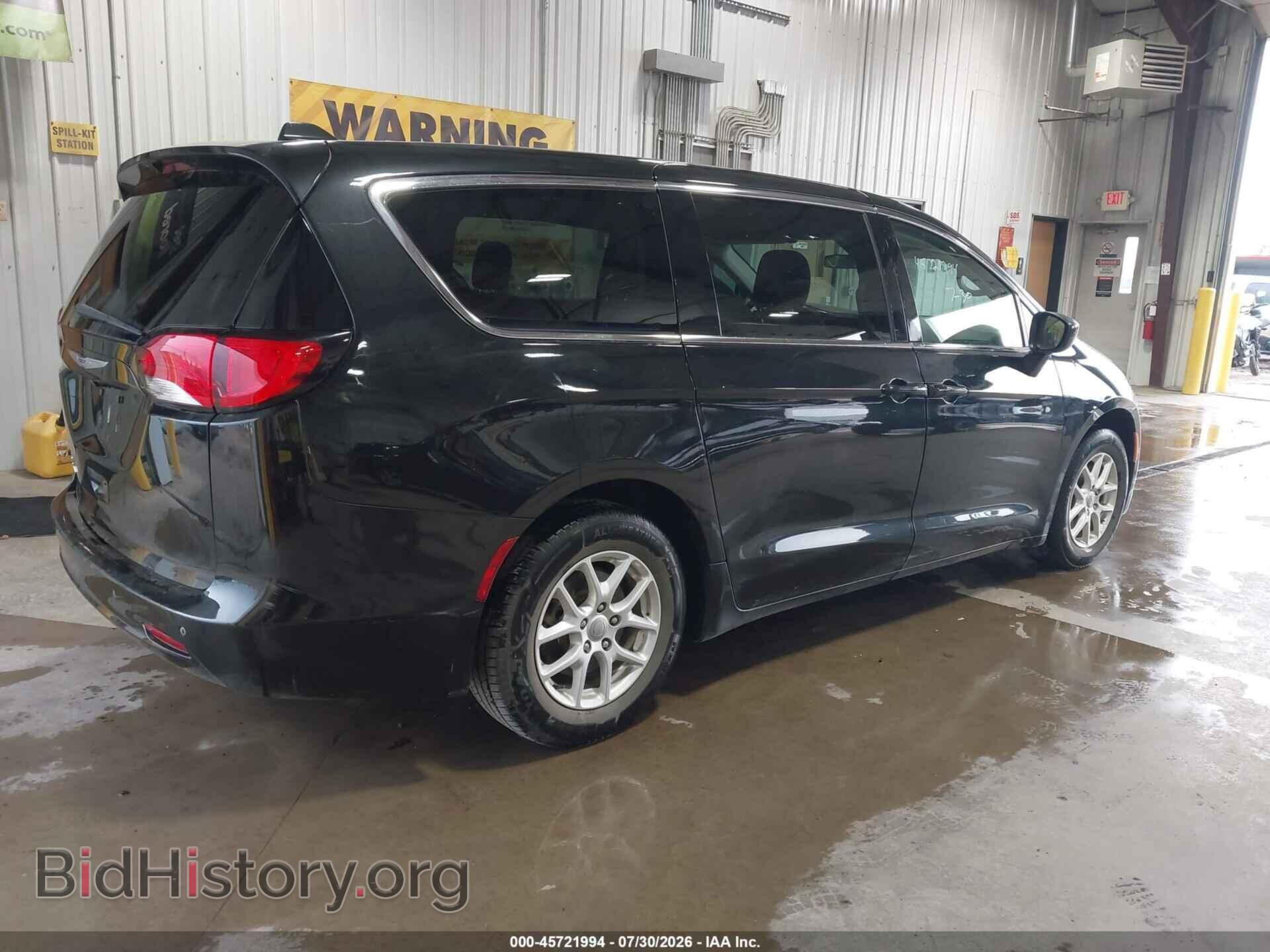 2018 CHRYSLER PACIFICA - VIN: 2C4RC1DG2JR148704 - Photo 4