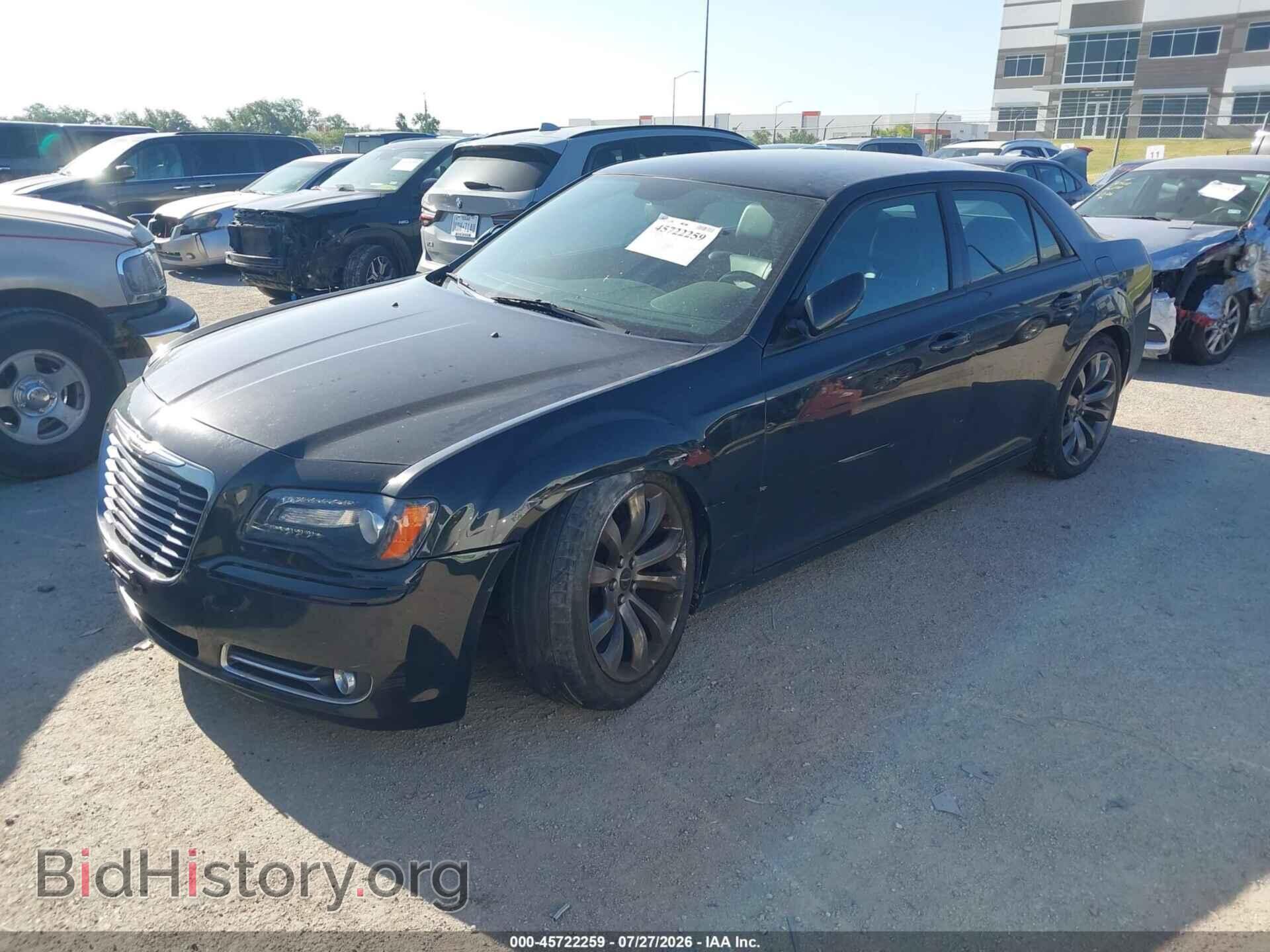 2014 CHRYSLER 300 - VIN: 2C3CCABG7EH235751 - Фото 2