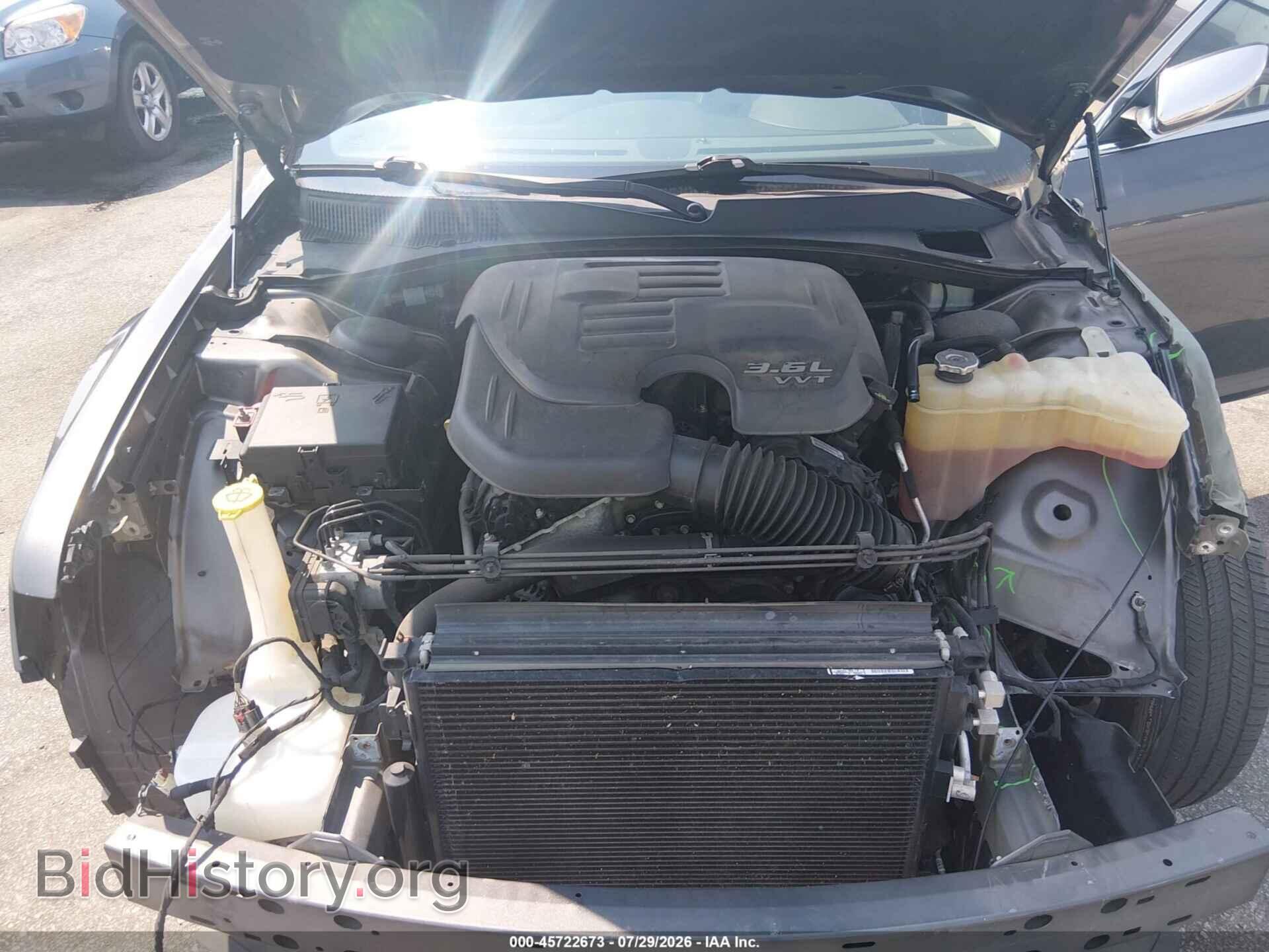 2016 CHRYSLER 300C - VIN: 2C3CCAKG6GH351297 - Photo 10