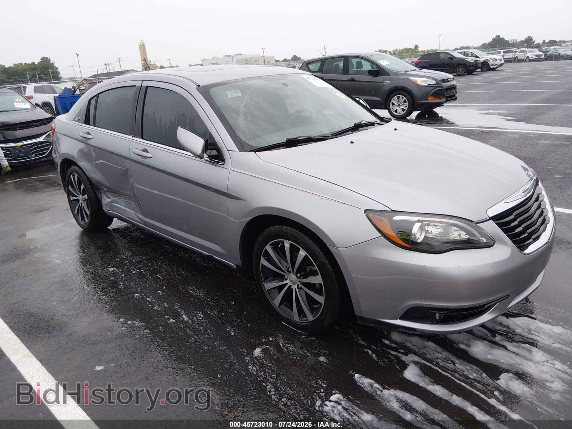 Фотография 1C3CCBBG6DN728154 - CHRYSLER 200 2013