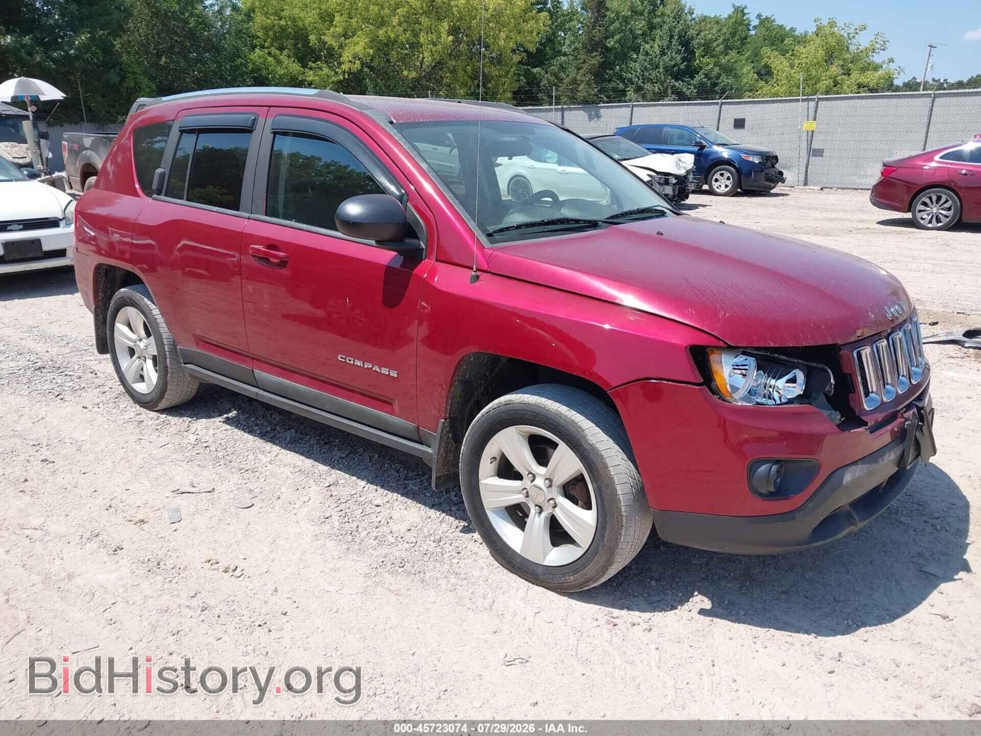 Photo 1C4NJDBBXCD524844 - JEEP COMPASS 2012