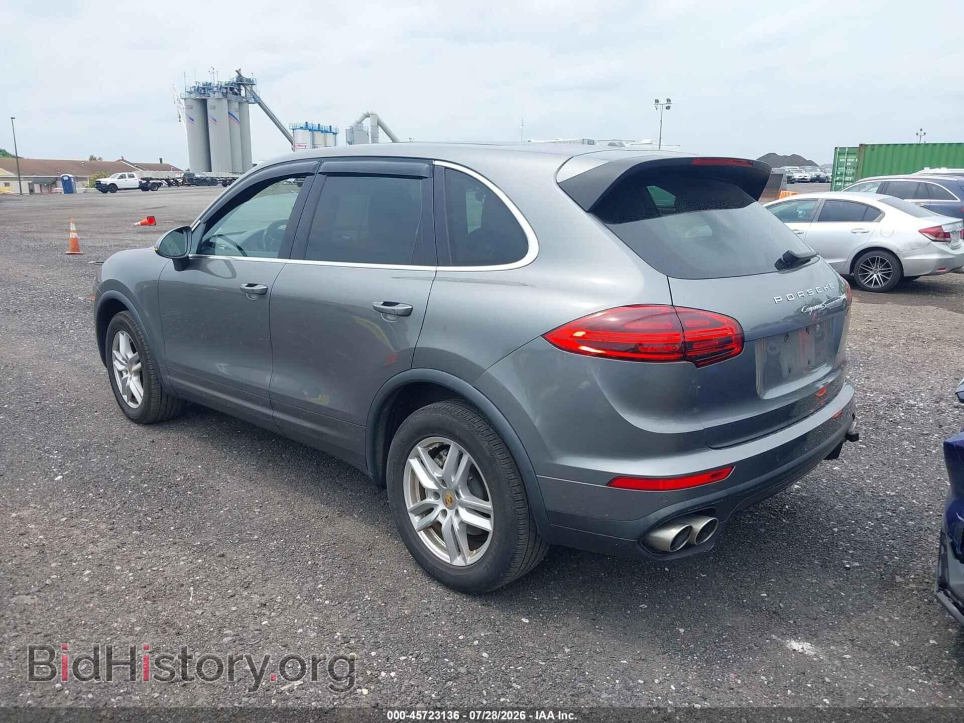 2017 PORSCHE CAYENNE - VIN: WP1AB2A29HLA50205 - Photo 3