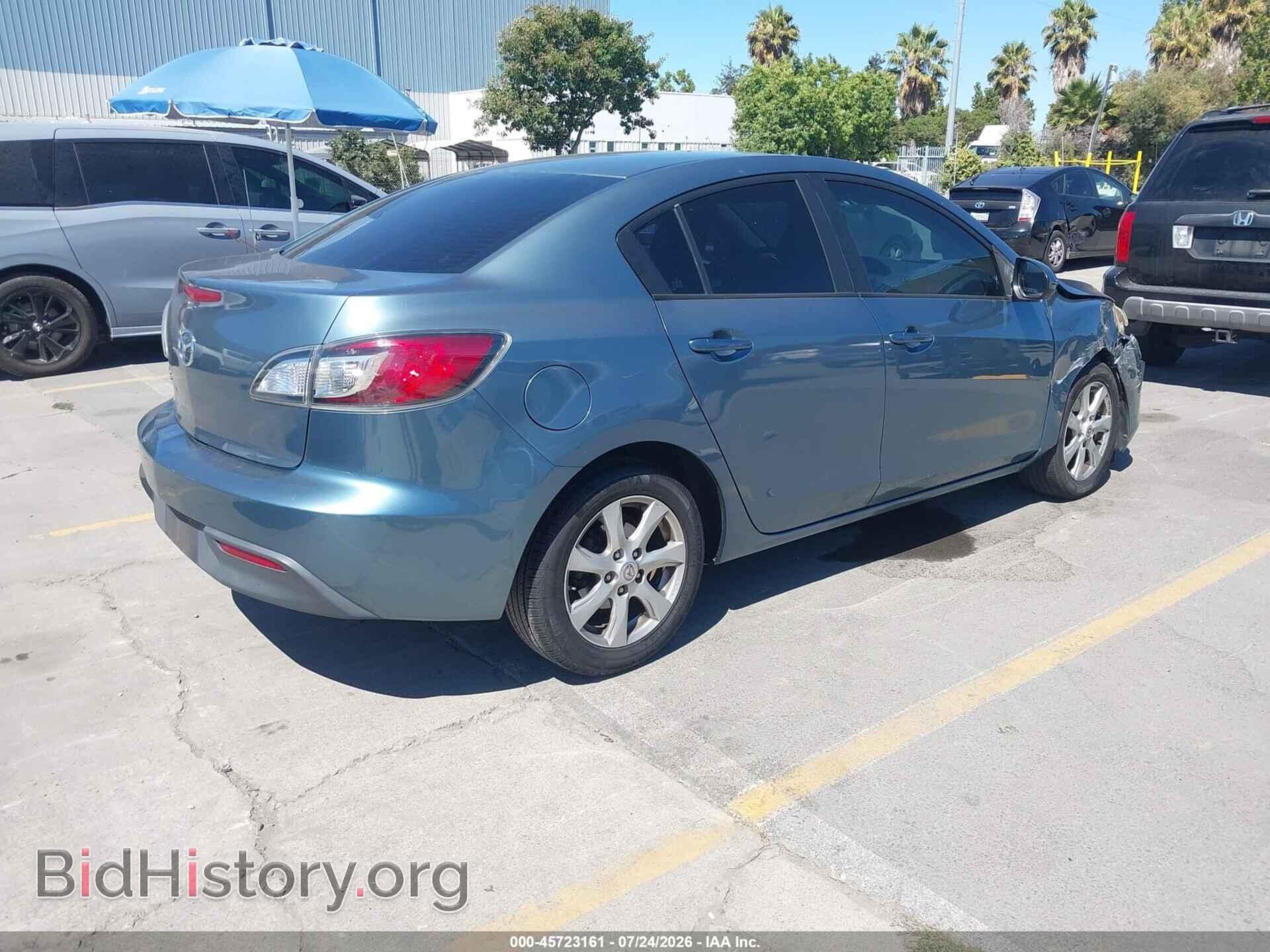 2011 MAZDA MAZDA3 - VIN: JM1BL1VGXB1429462 - Фото 4