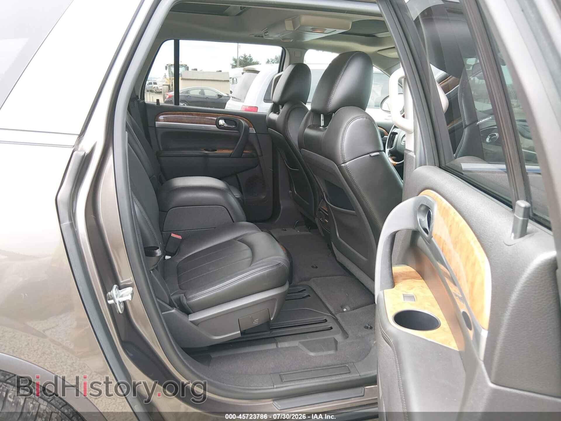 2011 BUICK ENCLAVE - VIN: 5GAKVCED0BJ323972 - Photo 8
