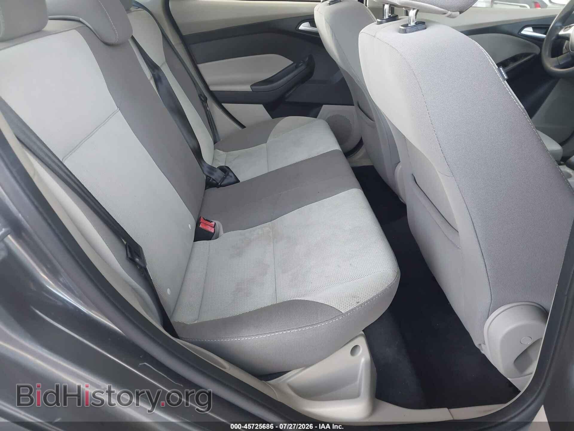 2013 FORD FOCUS - VIN: 1FADP3F22DL321443 - Photo 8