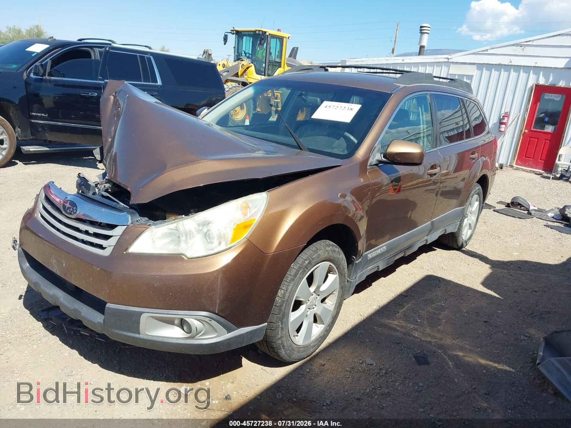2011 SUBARU OUTBACK - VIN: 4S4BRBCC2B3380388 - Фото 2
