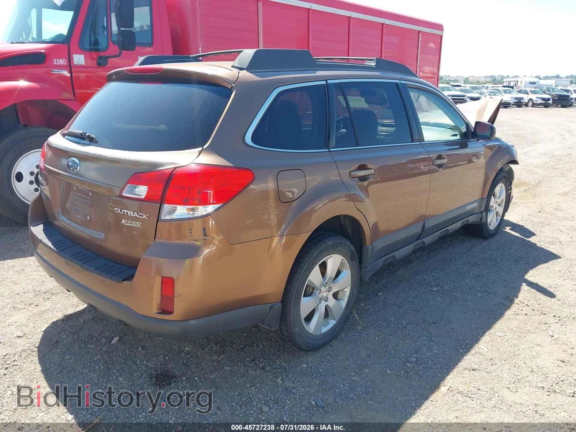 2011 SUBARU OUTBACK - VIN: 4S4BRBCC2B3380388 - Фото 4