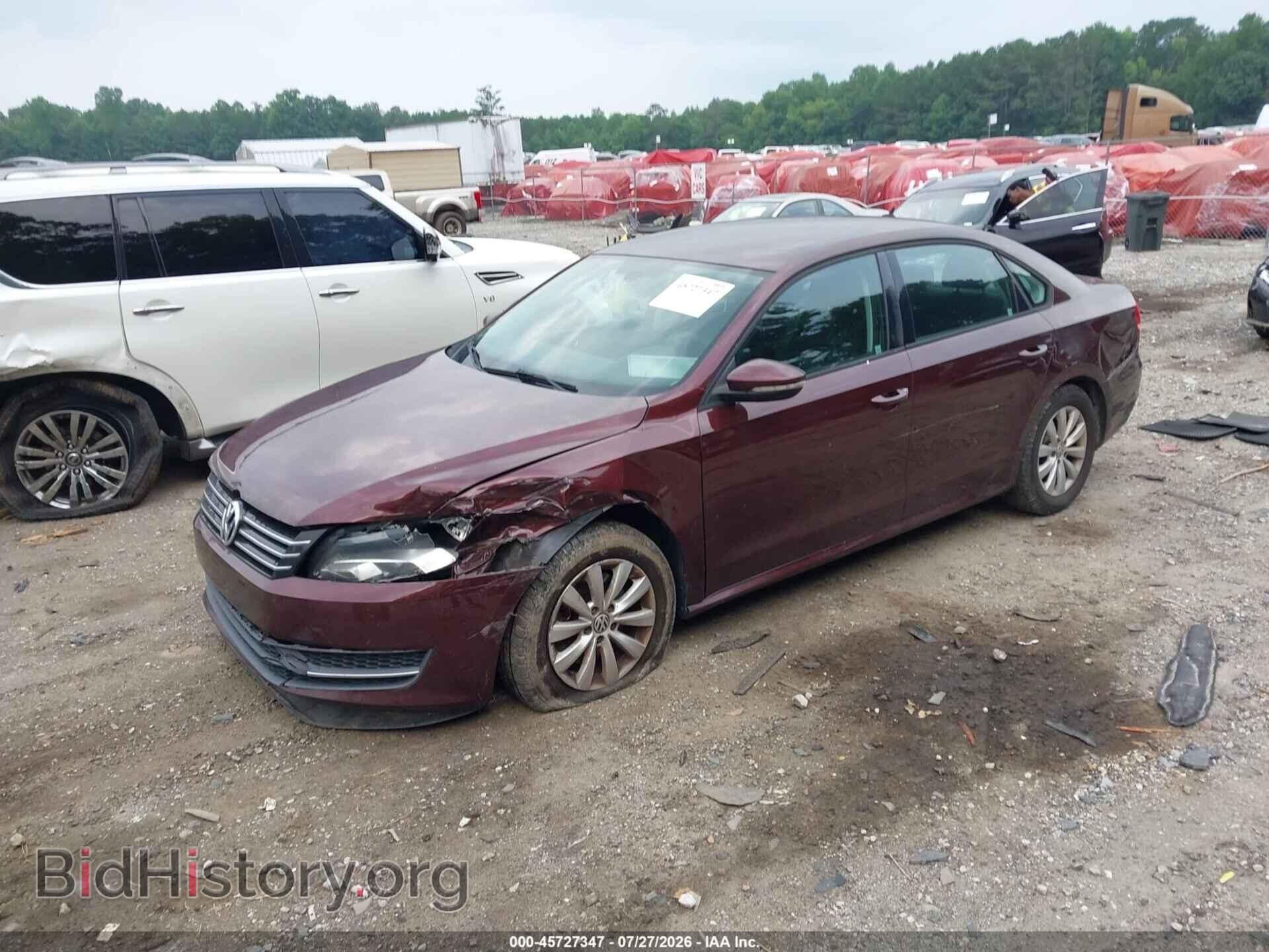 2012 VOLKSWAGEN PASSAT - VIN: 1VWAH7A33CC048042 - Фото 2