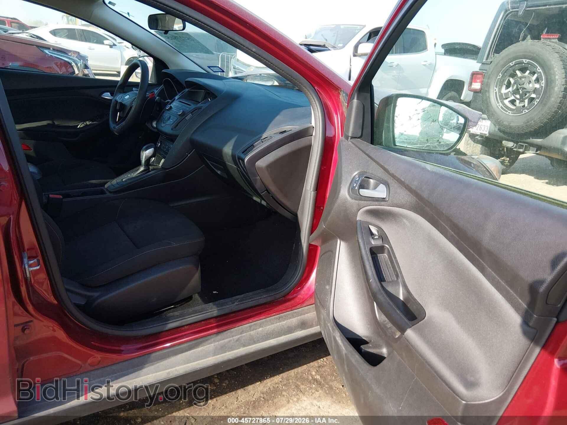 2017 FORD FOCUS - VIN: 1FADP3F2XHL324371 - Фото 5