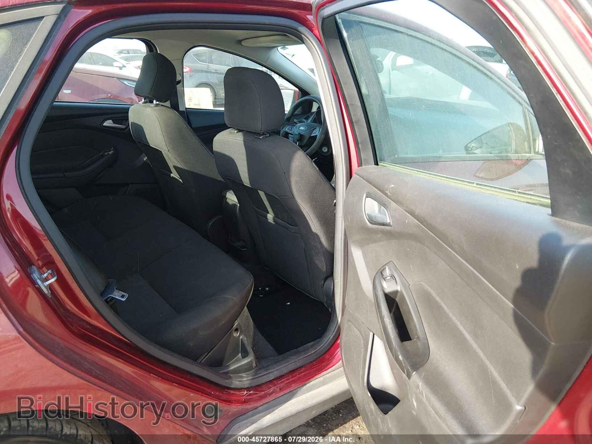 2017 FORD FOCUS - VIN: 1FADP3F2XHL324371 - Фото 8