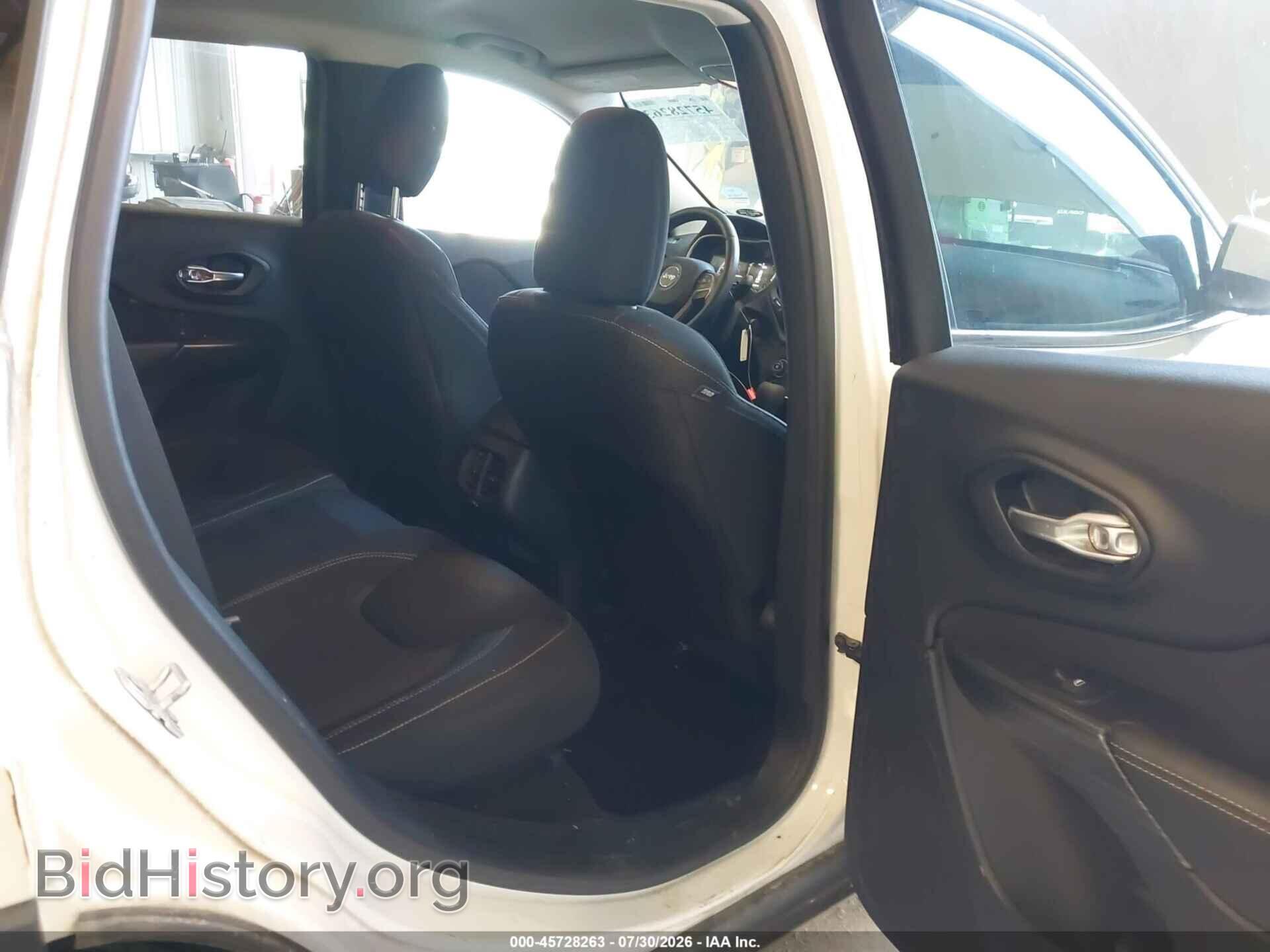2017 JEEP CHEROKEE - VIN: 1C4PJMCB7HW544746 - Фото 8
