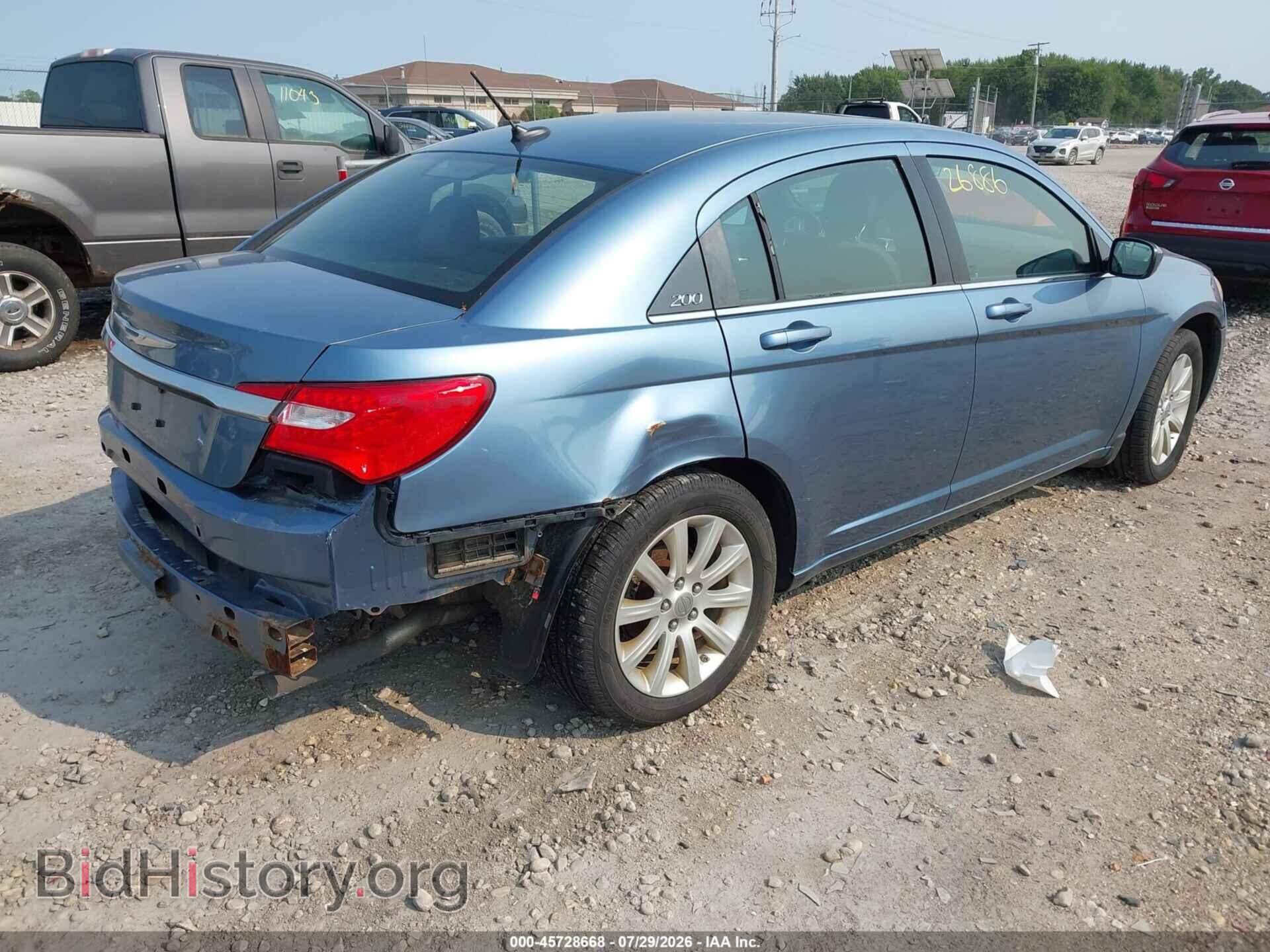 2011 CHRYSLER 200 - VIN: 1C3BC1FB5BN569287 - Photo 4