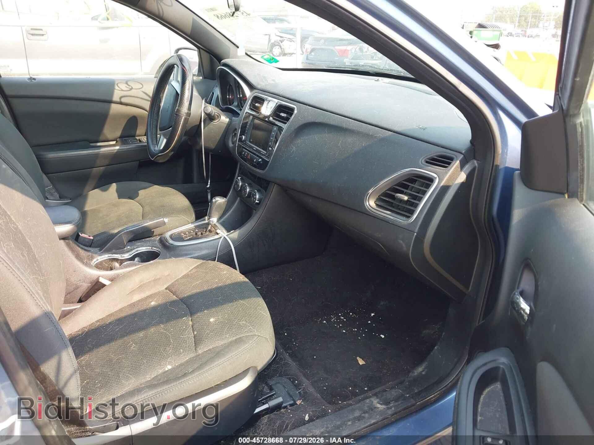 2011 CHRYSLER 200 - VIN: 1C3BC1FB5BN569287 - Photo 5