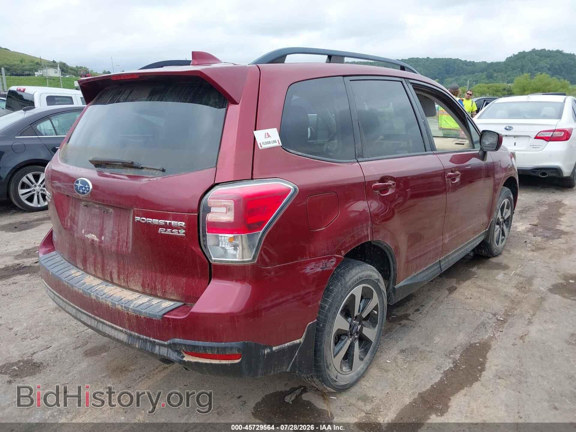 2017 SUBARU FORESTER - VIN: JF2SJAEC1HH468834 - Фото 4