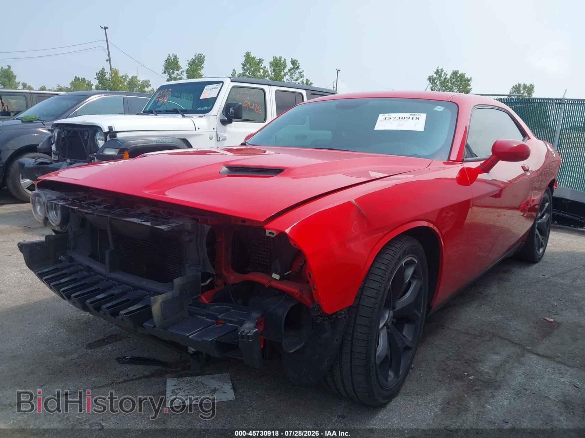 2018 DODGE CHALLENGER - VIN: 2C3CDZAG3JH315944 - Photo 2