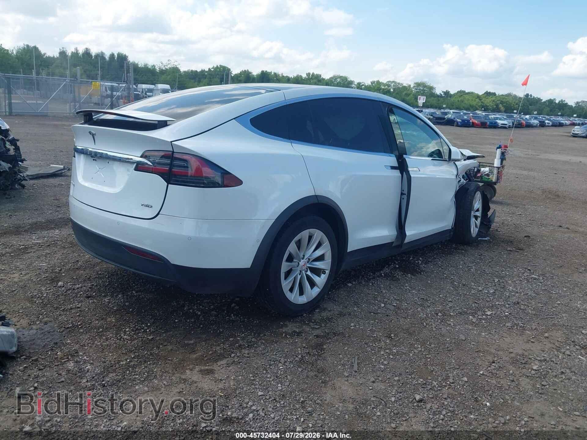2016 TESLA MODEL X - VIN: 5YJXCAE25GF020357 - Photo 4
