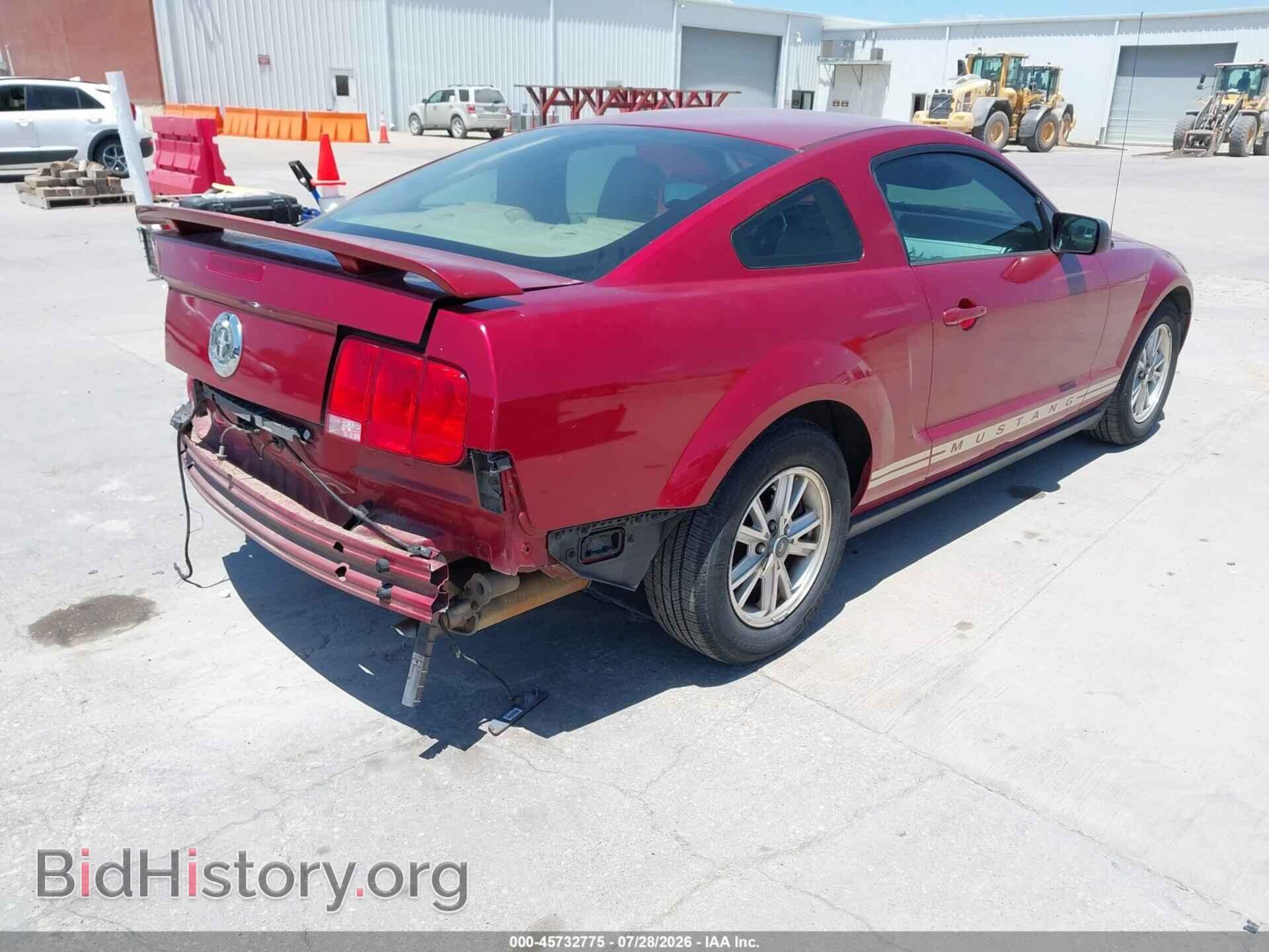 2006 FORD MUSTANG - VIN: 1ZVFT80N765123735 - Фото 4