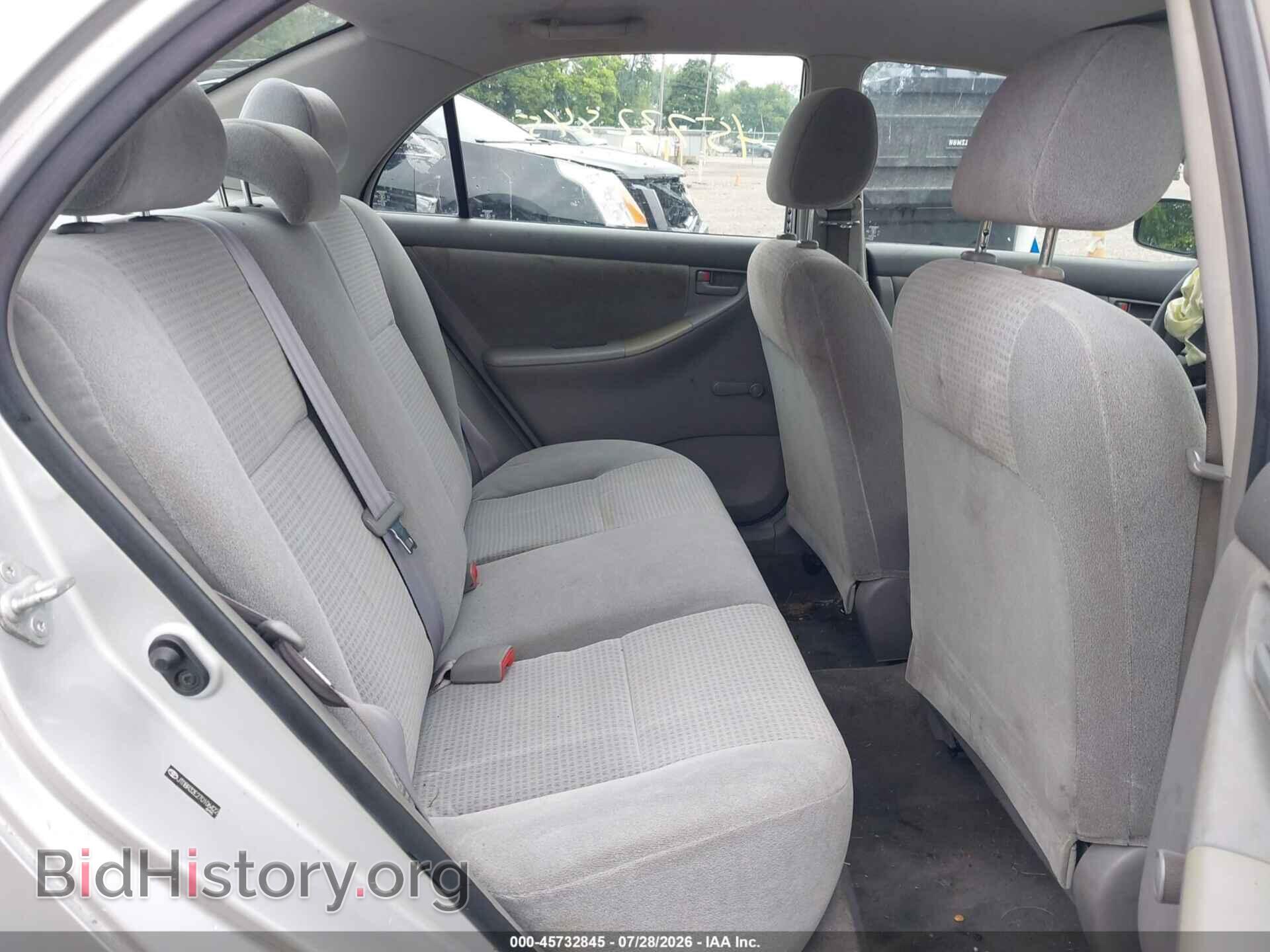 2007 TOYOTA COROLLA - VIN: JTDBR32E270106422 - Фото 8