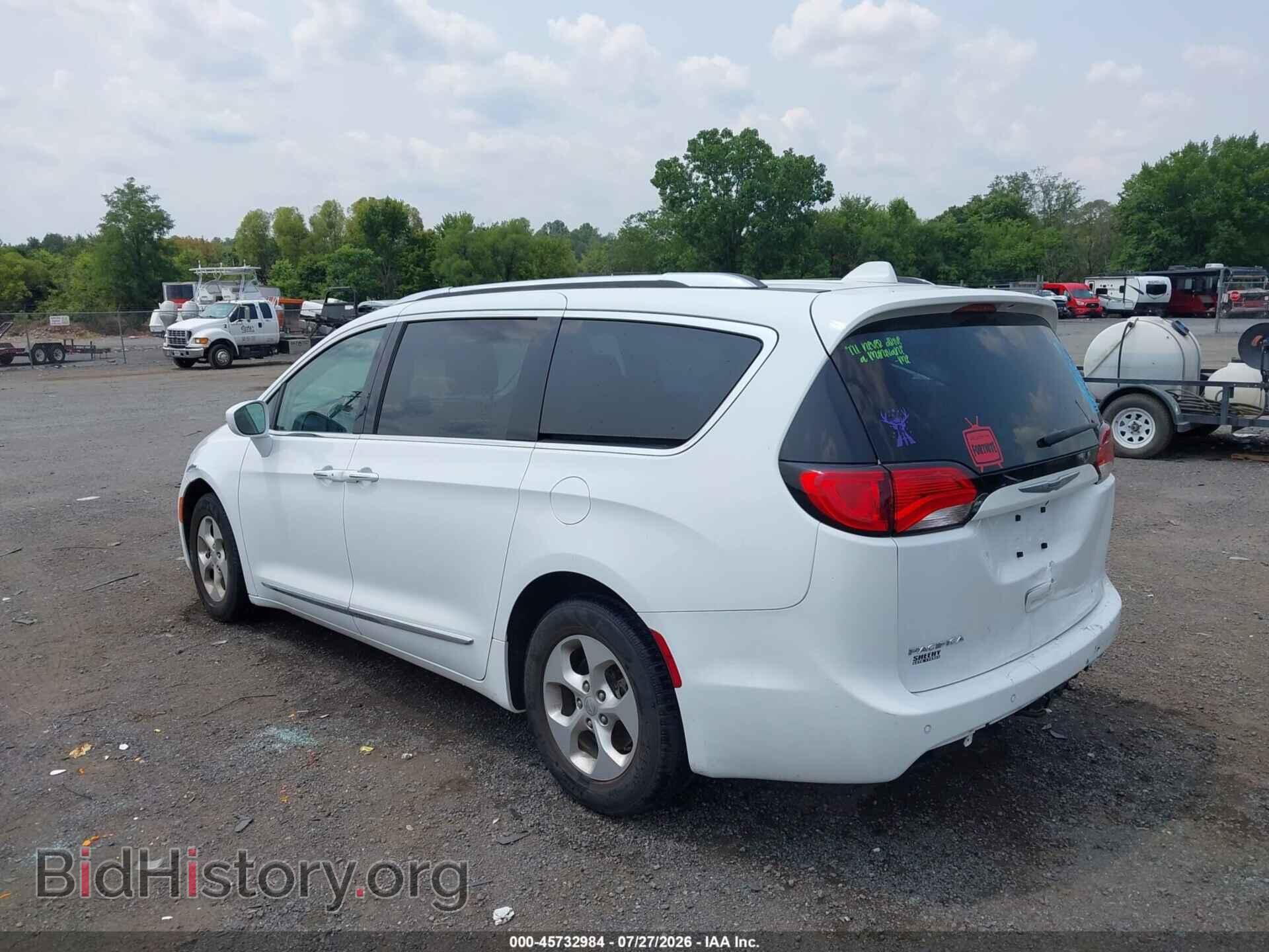 2017 CHRYSLER PACIFICA - VIN: 2C4RC1EGXHR644326 - Photo 3
