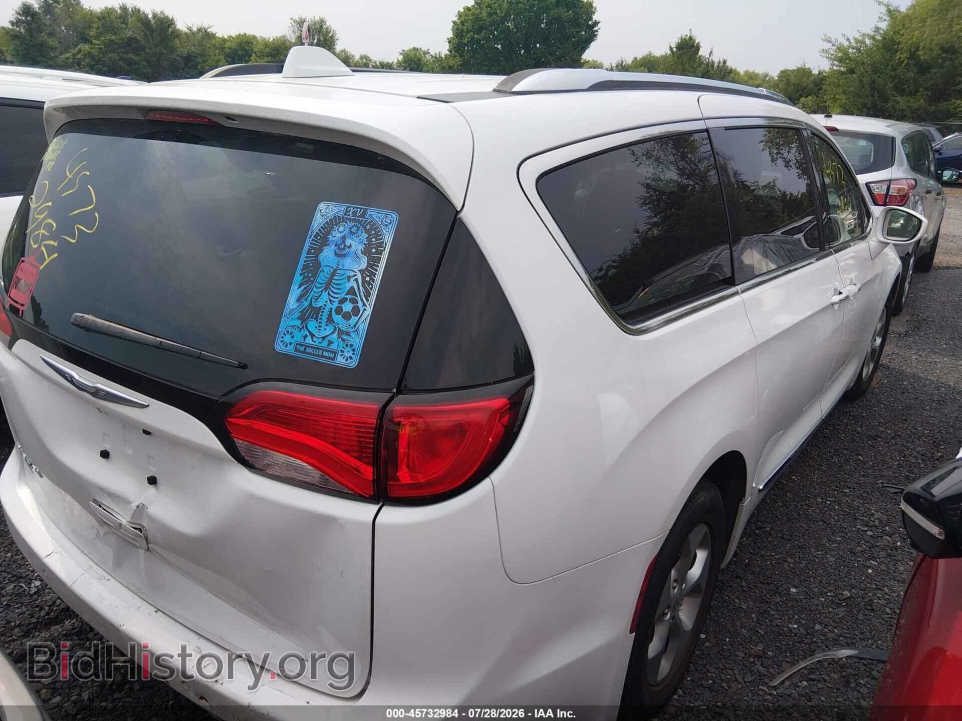 2017 CHRYSLER PACIFICA - VIN: 2C4RC1EGXHR644326 - Photo 4