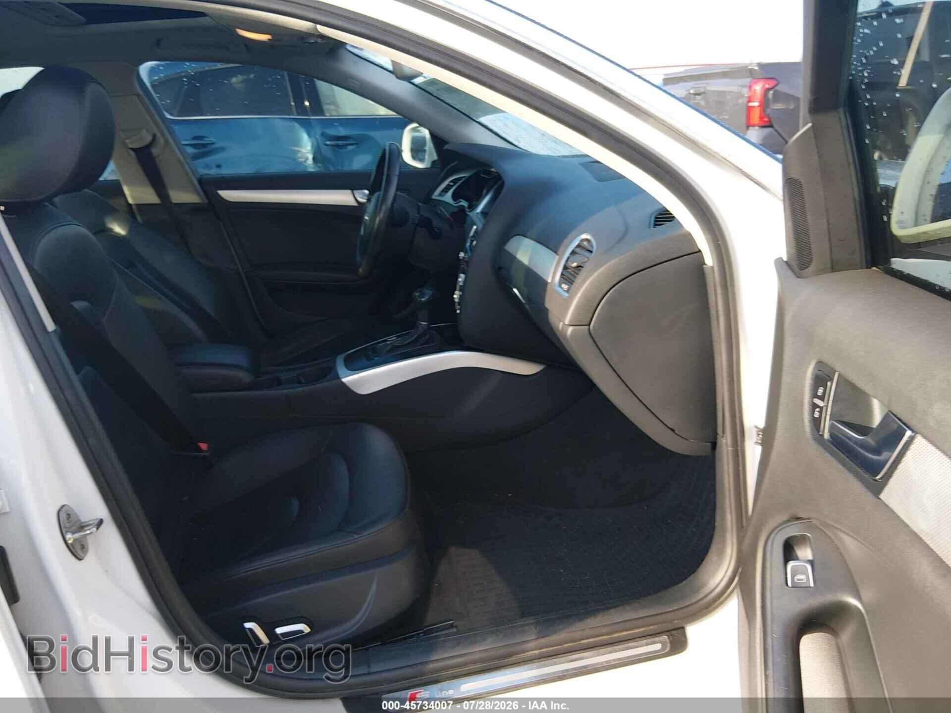 2016 AUDI A4 - VIN: WAUAFAFL2GA008662 - Photo 5