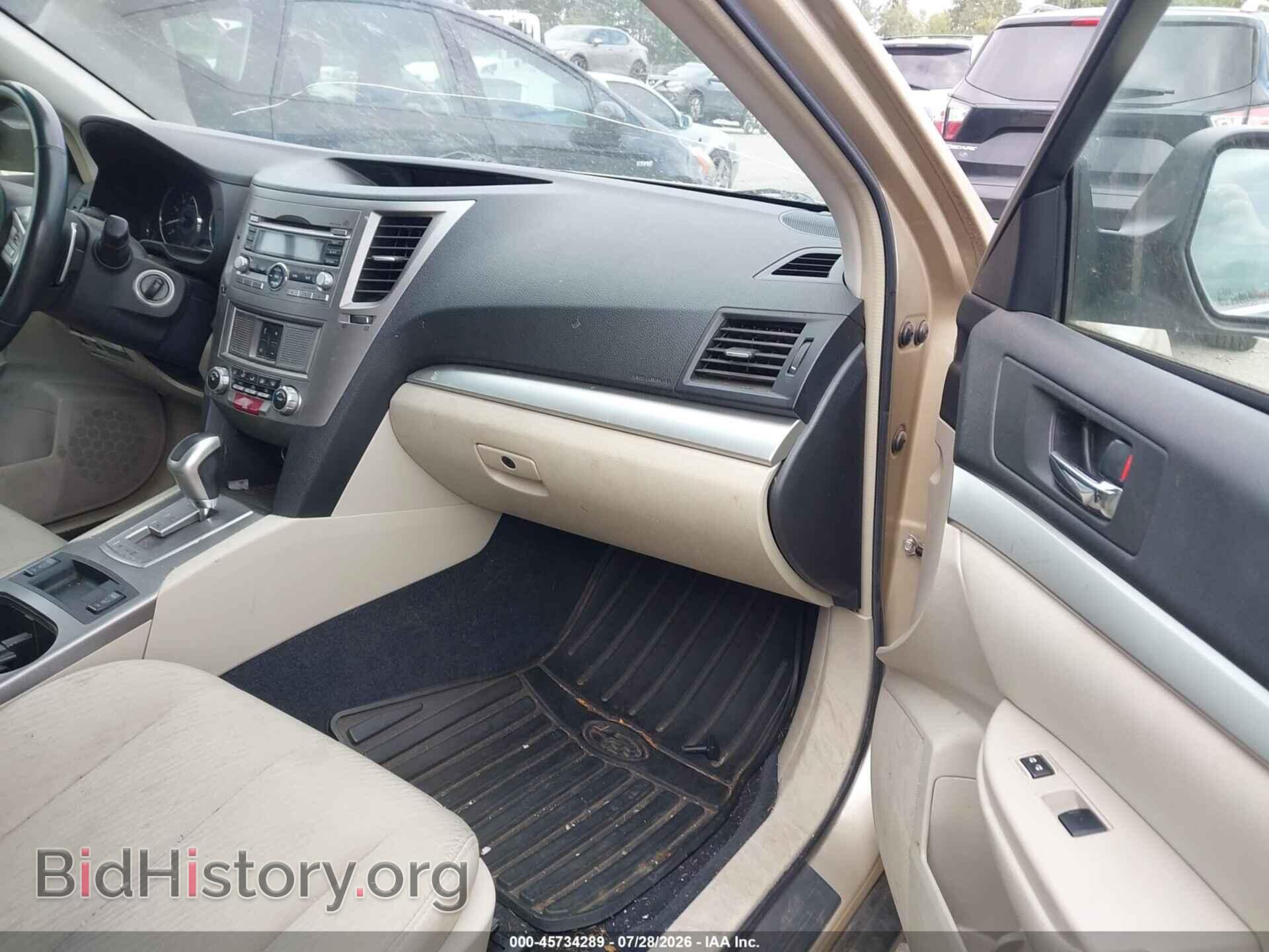 2010 SUBARU OUTBACK - VIN: 4S4BRBGC8A3323329 - Фото 5