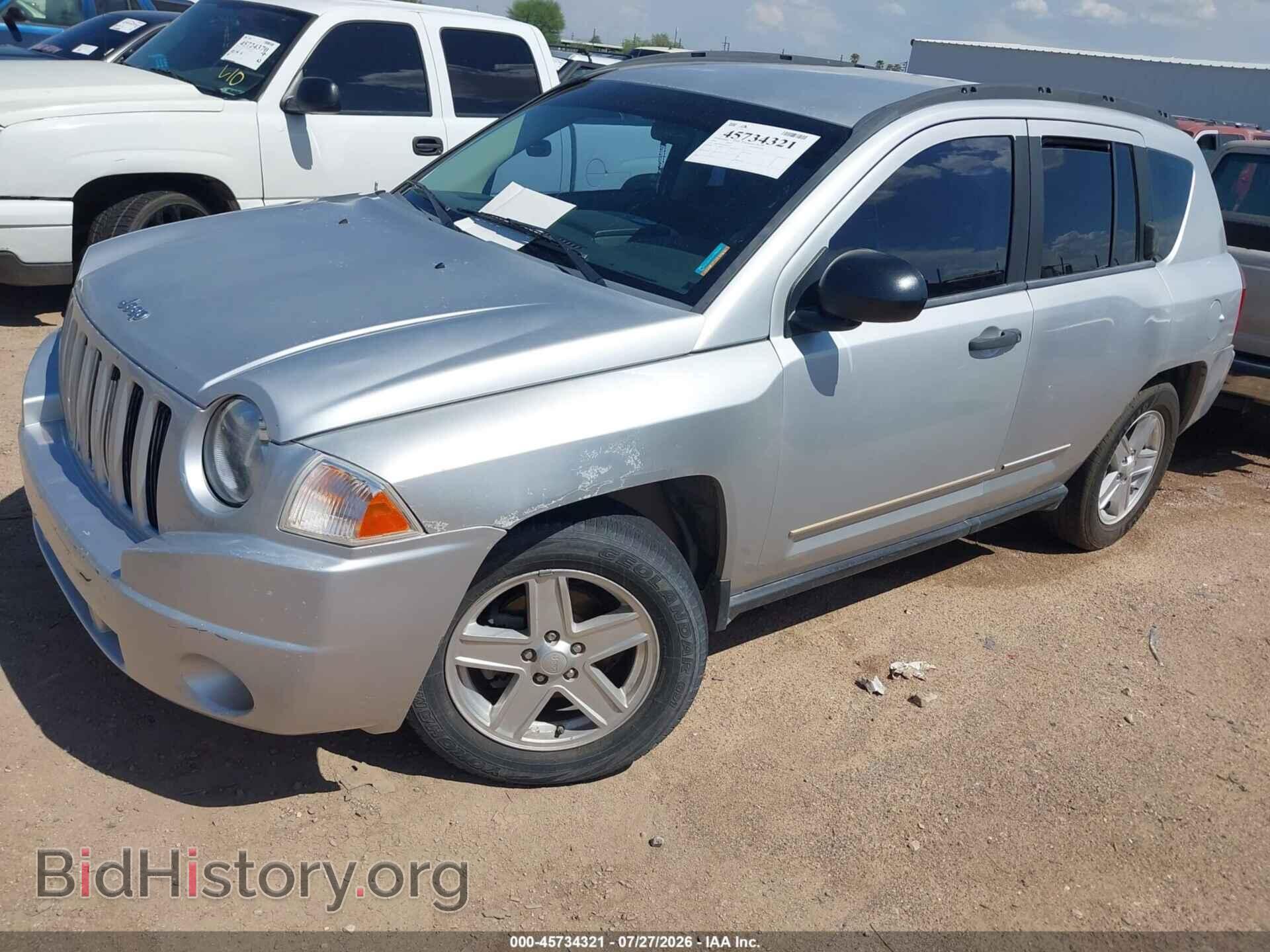 2008 JEEP COMPASS - VIN: 1J8FT47038D601432 - Photo 2