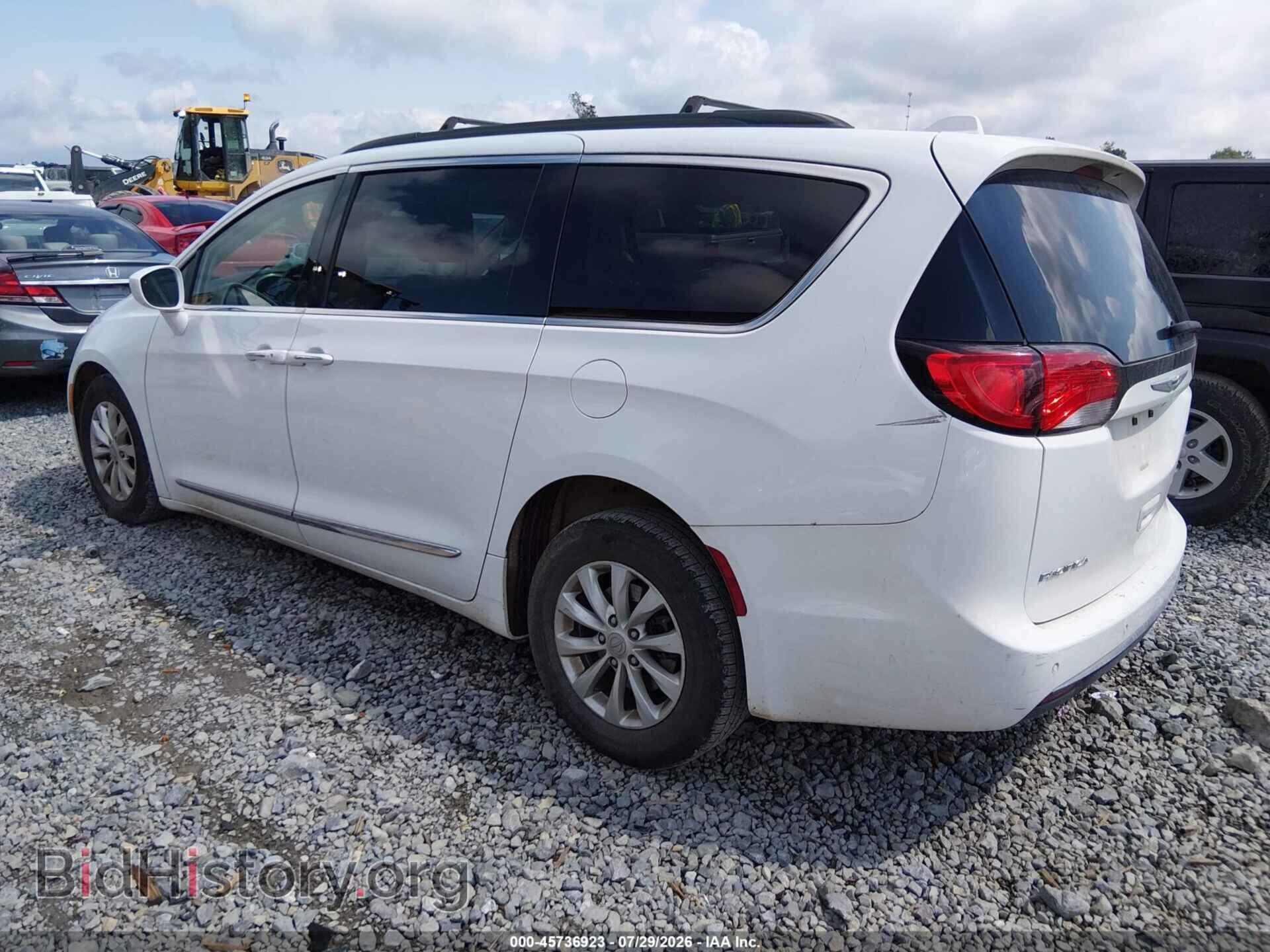 2017 CHRYSLER PACIFICA - VIN: 2C4RC1BG0HR583296 - Photo 3